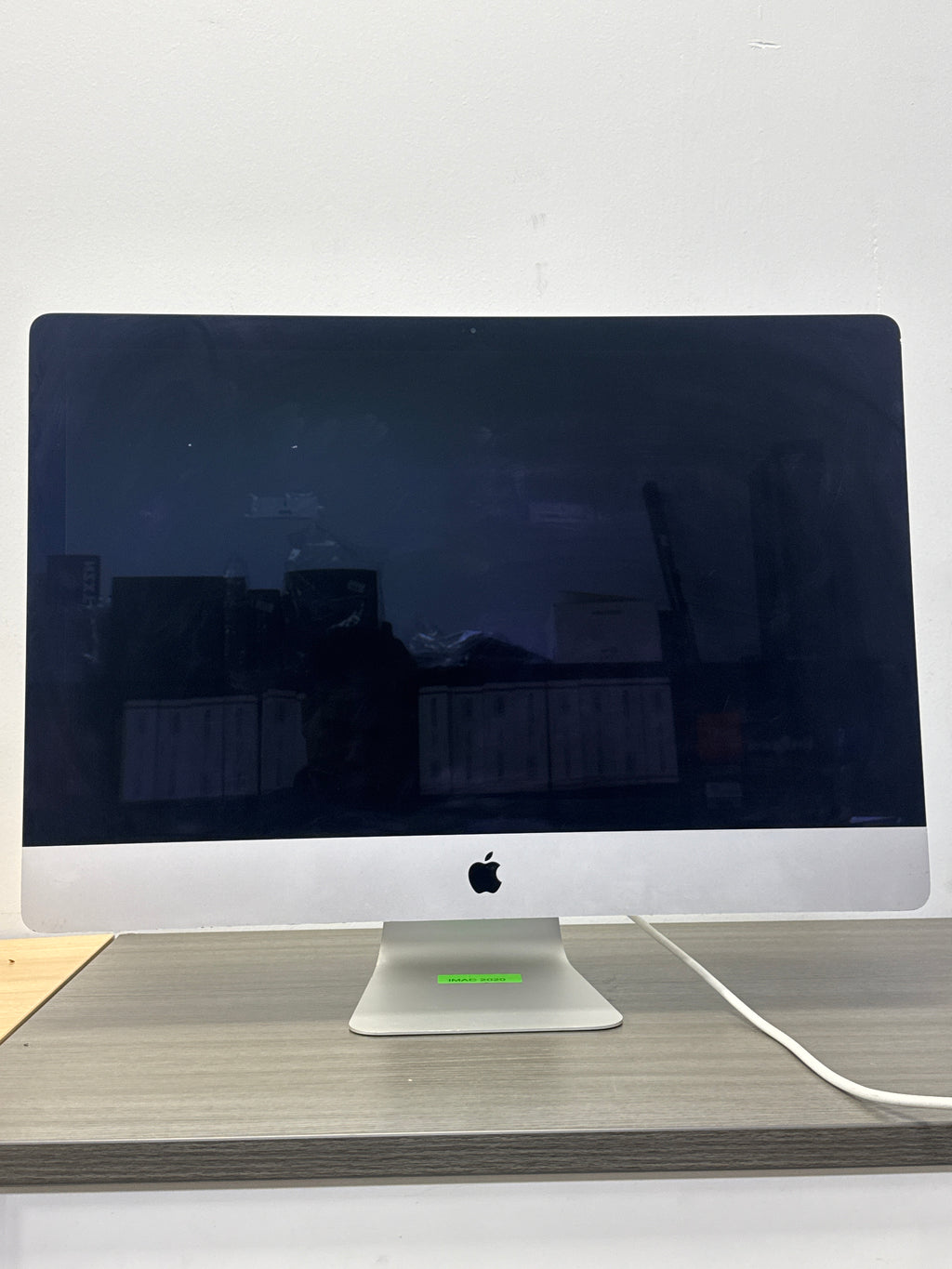 Apple iMac 27" 5K A2115 Intel Core i5 8GB RAM 256GB SSD Silver - Remotely Managed