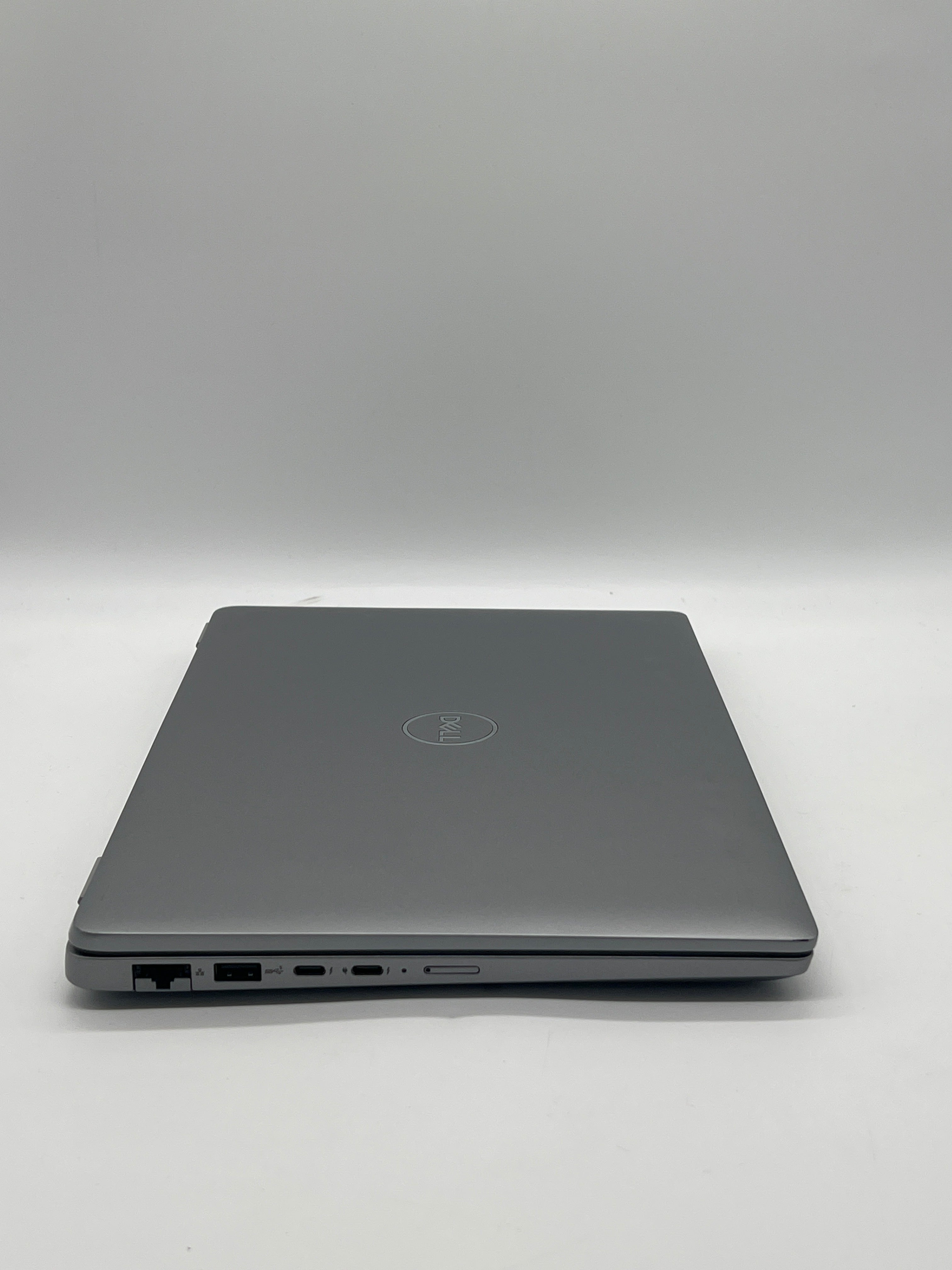 Dell Latitude 5450 14 inch Intel Core Ultra 5 135U 32 GB RAM 512 GB SSD