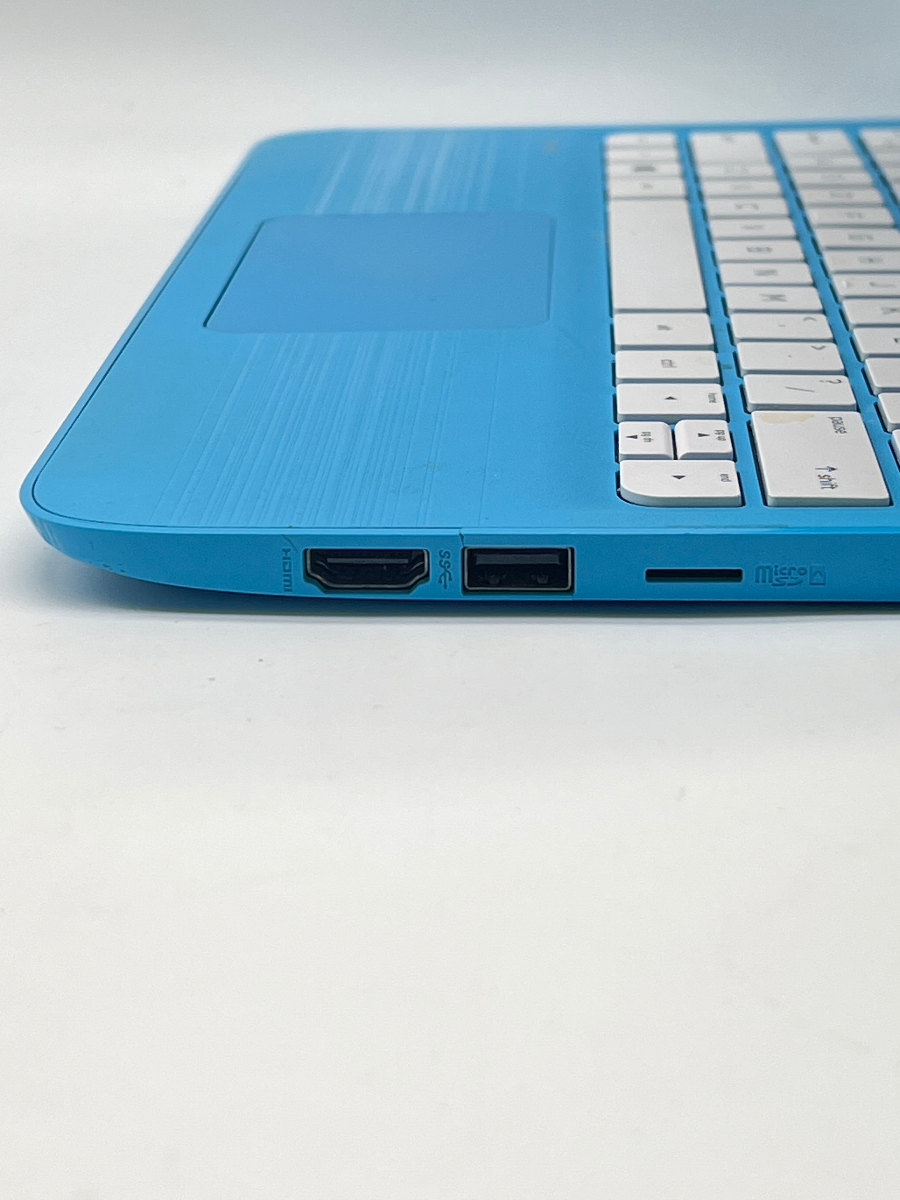 HP Stream 11-y010wm Intel Celeron N3060 4GB RAM 32GB GeMMC - For Parts (Read)