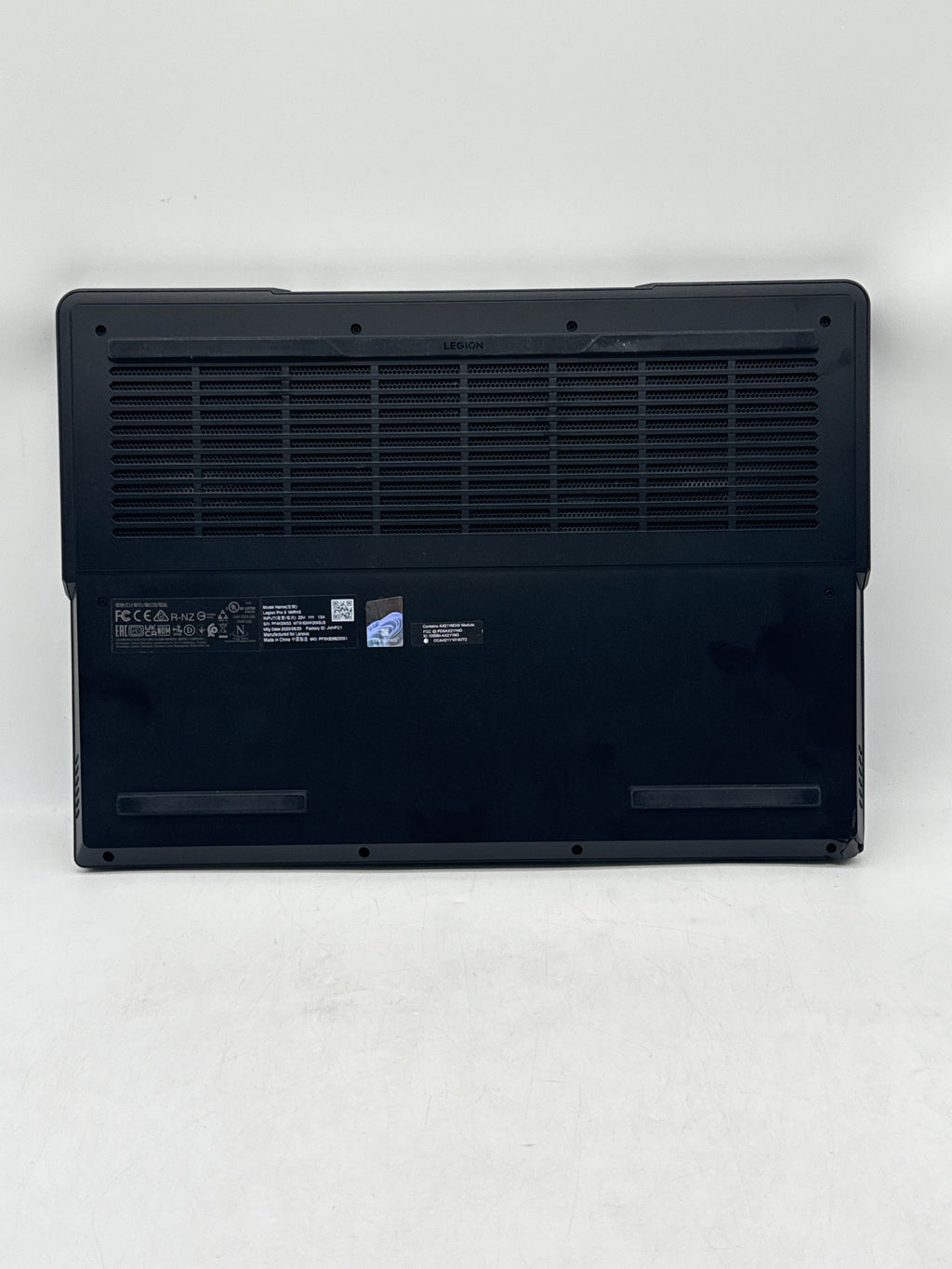 Lenovo Legion Pro 5 16IRX8 17" Core i7 13700HX 32GB RAM 1TB SSD RTX 4070 - For Parts
