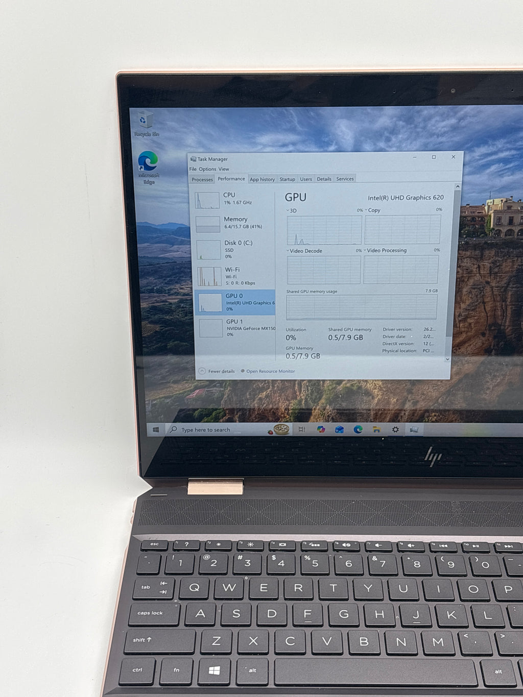 HP Spectre x360 15-df0033dx i7-8565U 16GB RAM 512GB SSD MX150
