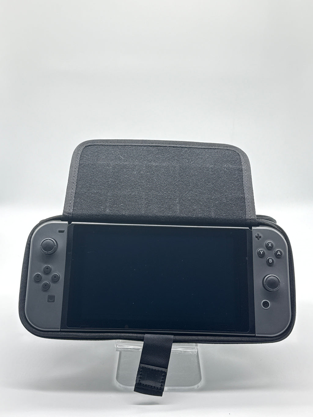 Nintendo Switch V1 Video Game Console HAC-001 32 GB Used w/ Case