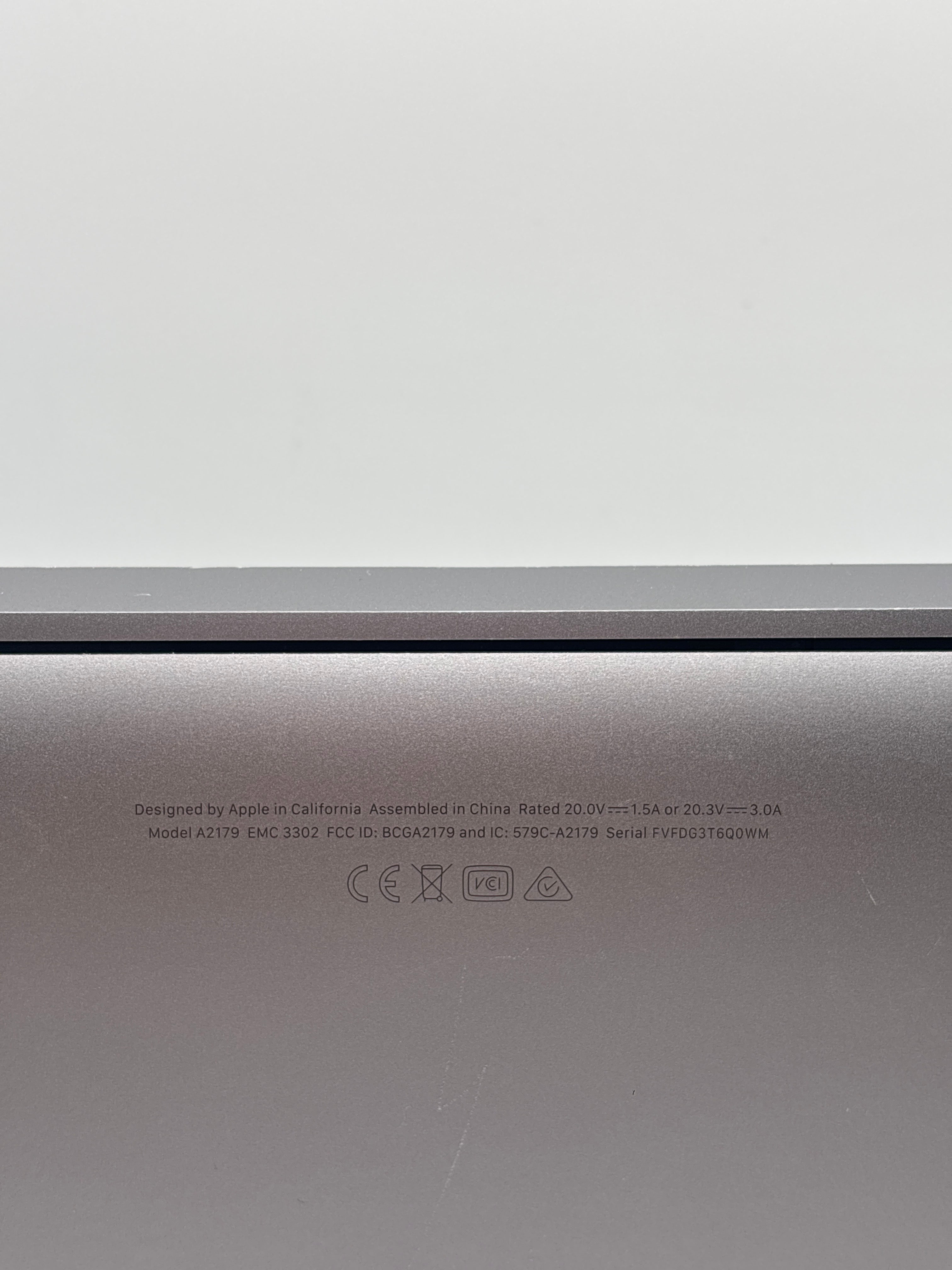 Apple MacBook Air 13.3" A2179 2020 i3 8GB RAM 128GB SSD - For Parts (No OS)