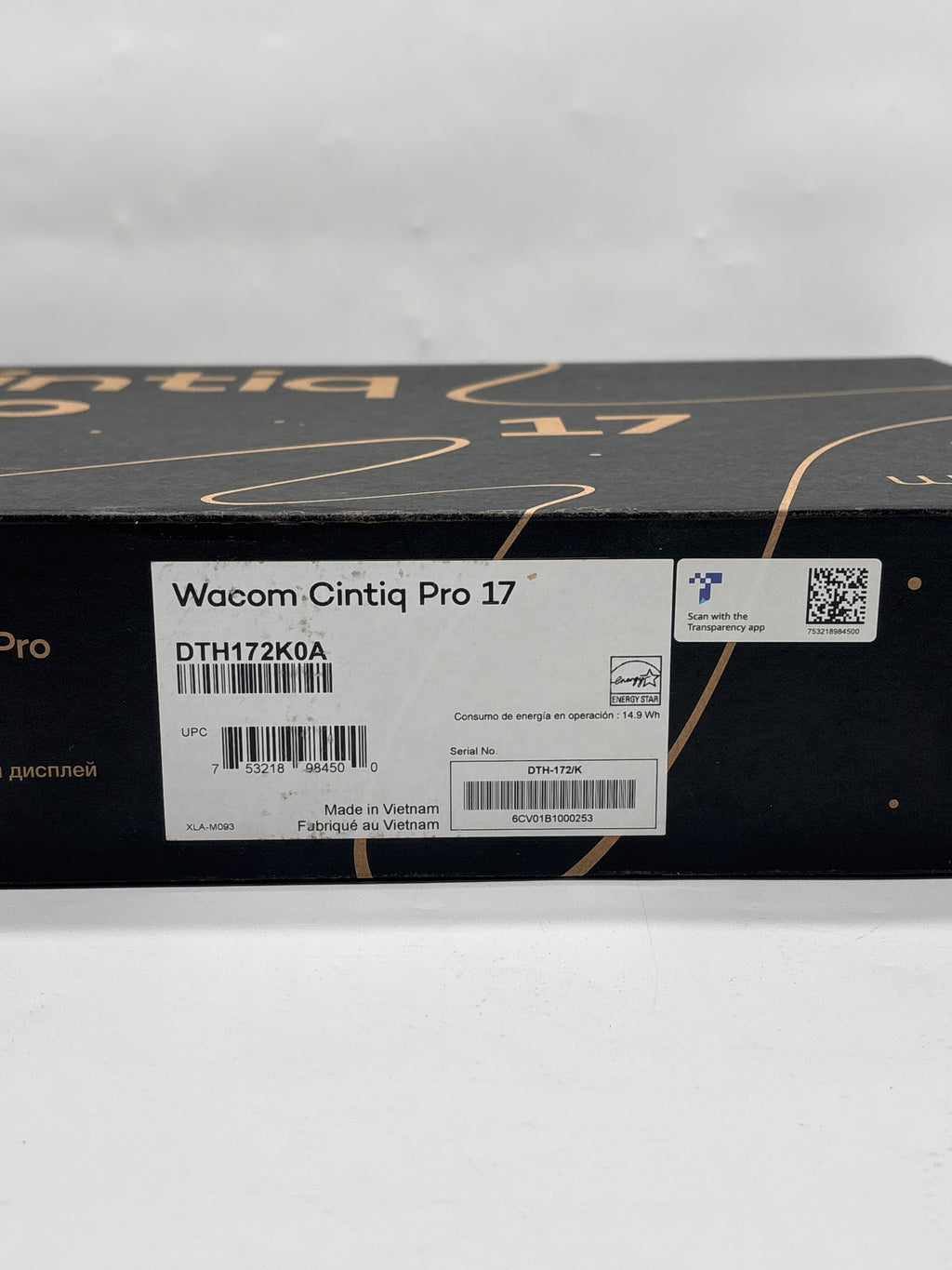 Wacom Cintiq Pro 17 DTH172 17.3in 4K Pen Display Black - New