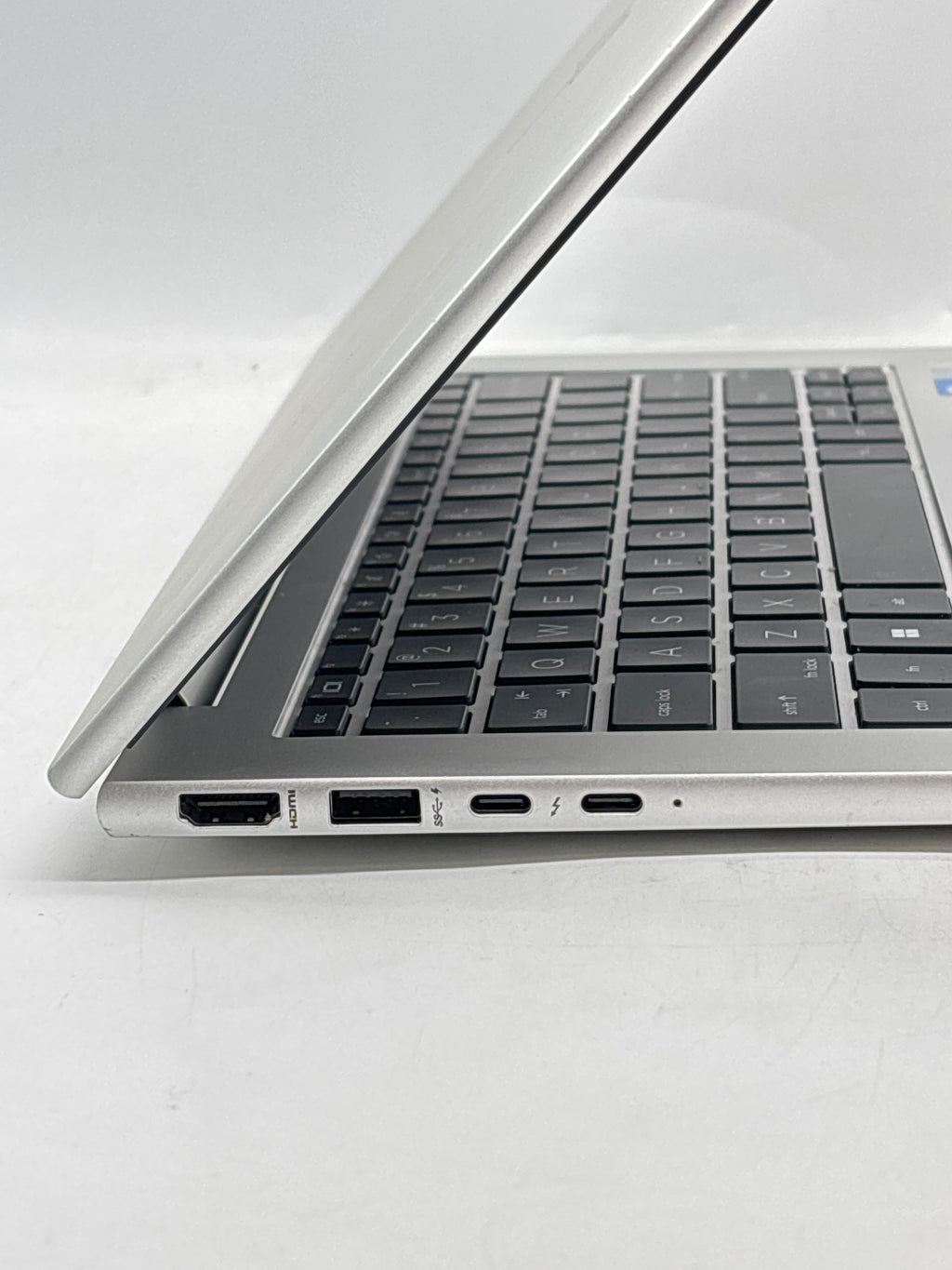HP EliteBook 840 G10 14in Core i5 1335U 16GB RAM 256GB SSD Silver - Read