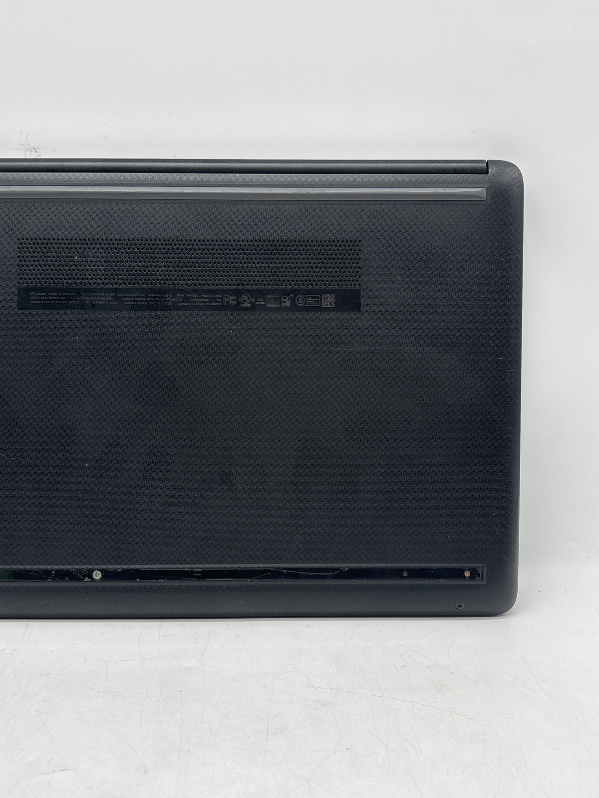 HP 14-DK1013DX AMD Athlon Gold 3050U 4GB RAM 128GB SSD 14in Laptop - Used