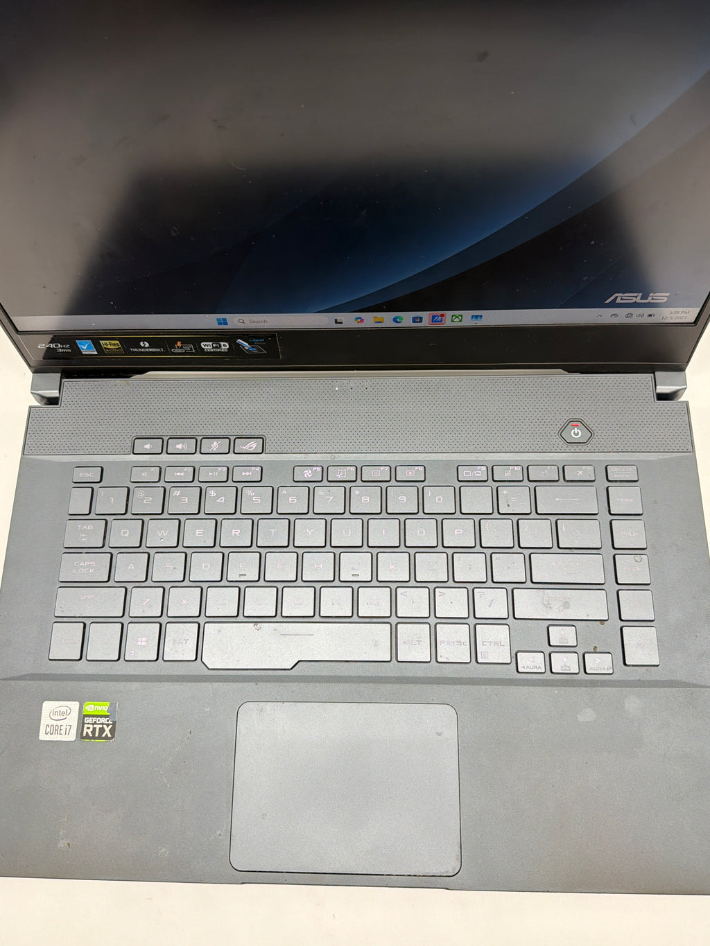 ASUS ROG Zephyrus M15 I7-10750H 1TB SSD 16GB RTX 2070 Max Q