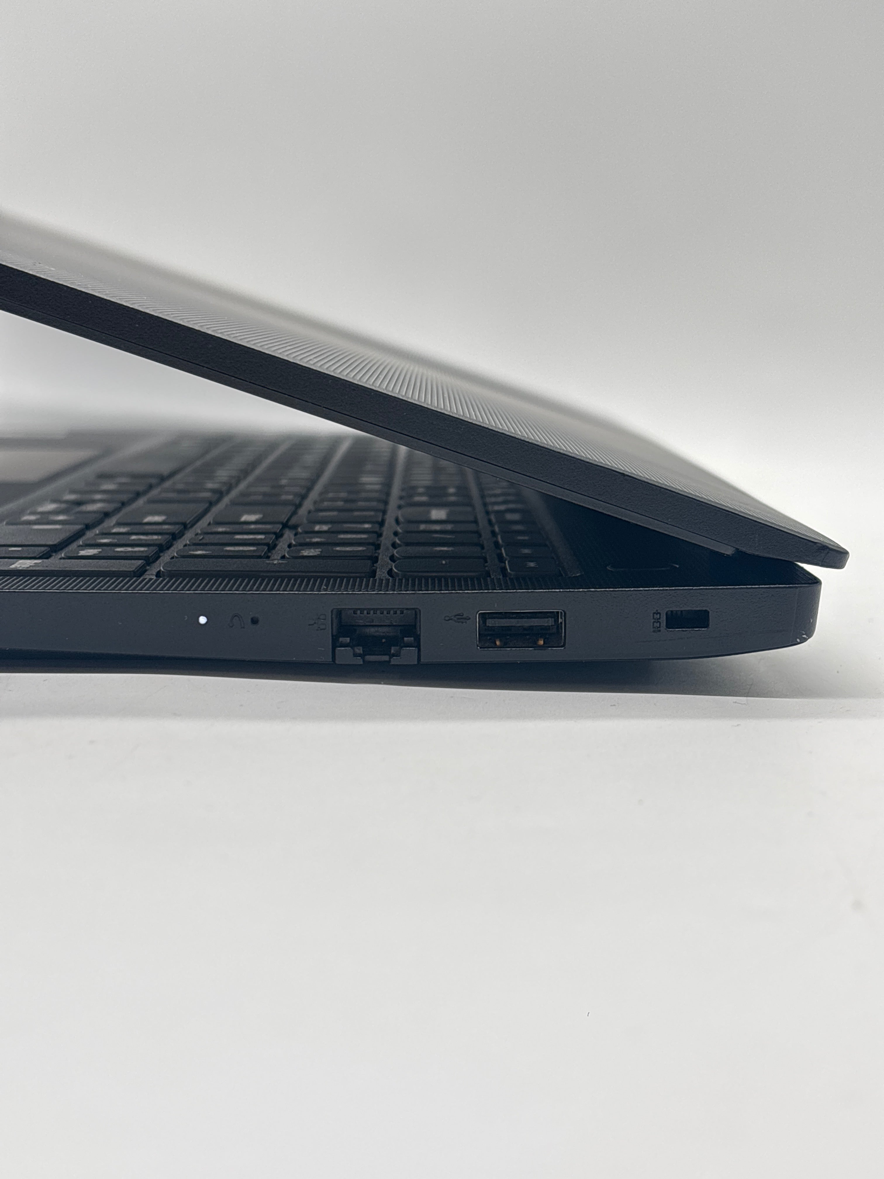 Lenovo V15 G4 ABP Ryzen 5 7530U 16GB RAM 1TB SSD