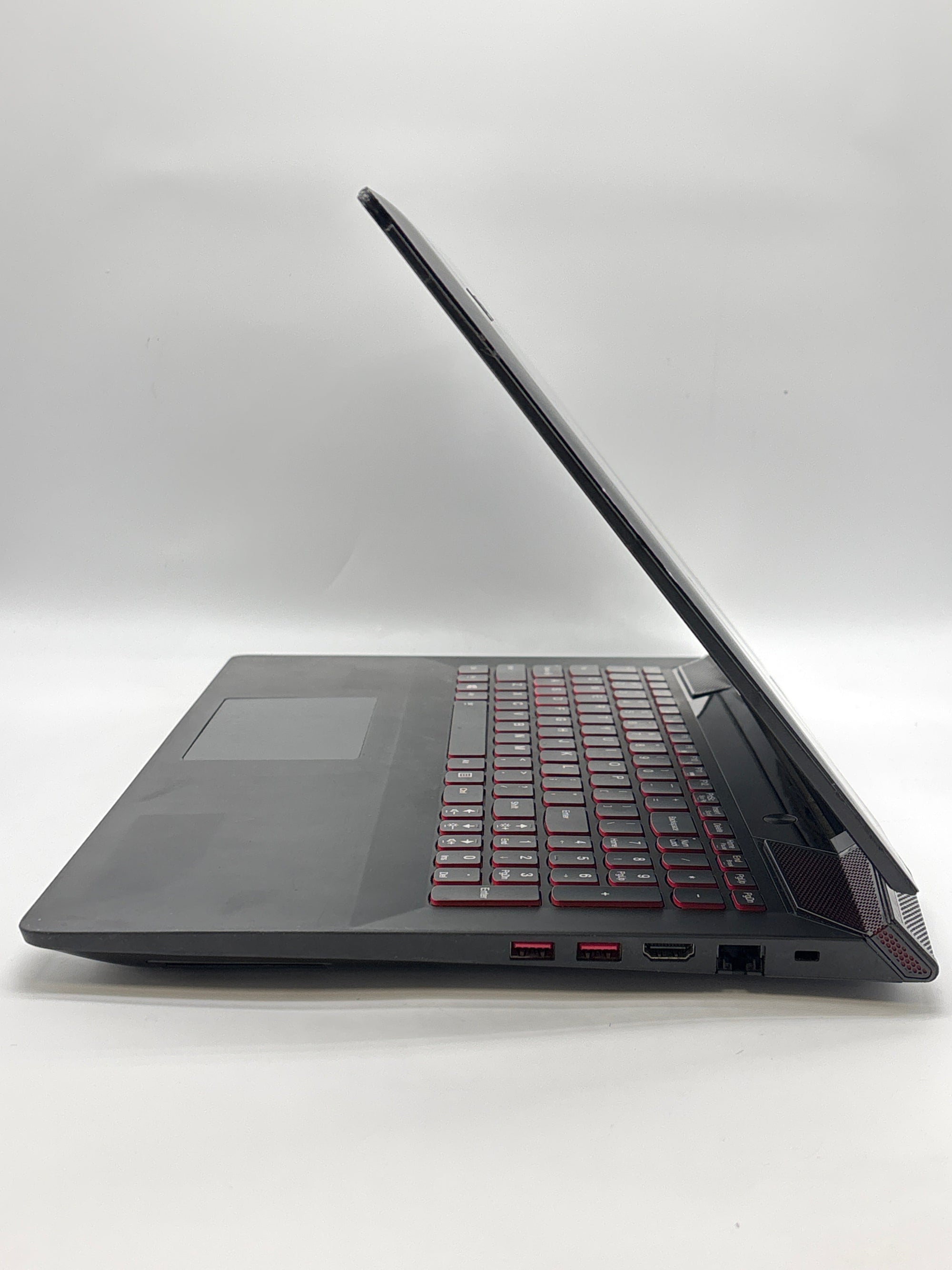 Lenovo IdeaPad Y700 i7-6700hq 8GB RAM 1TB HDD GTX 960M - For Parts (Read)