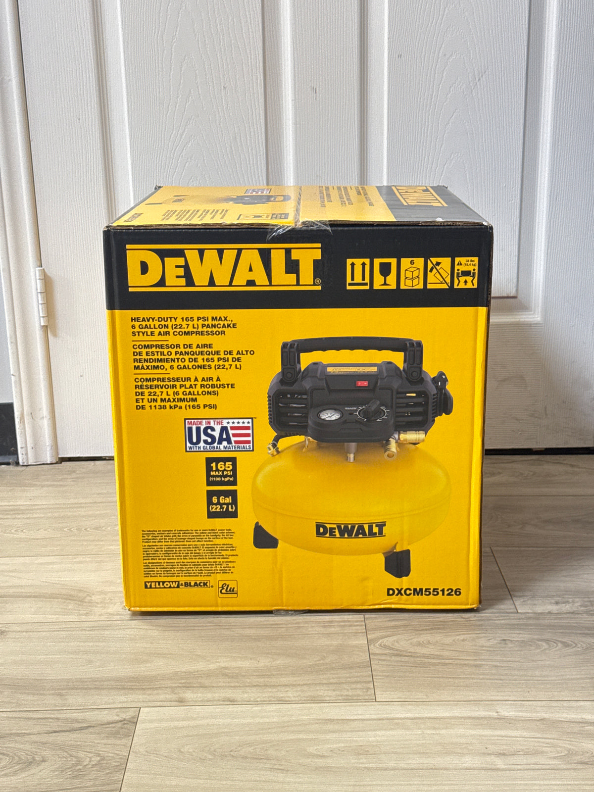 DeWalt DXCM55126 5.5 Gallon Portable Air Compressor - New