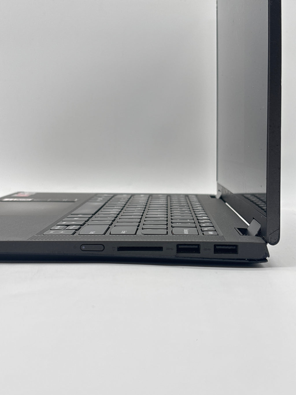 Lenovo Ideapad Flex 5 Ryzen 3 4300U 4GB RAM 128GB SSD - For Parts (Read DESC)