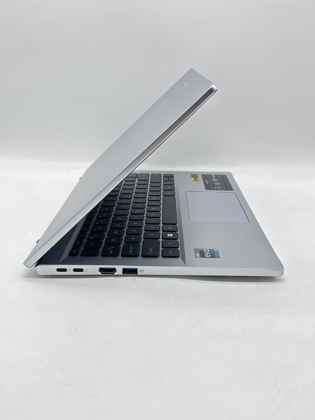 Acer Swift Go 14 SFG14-71-54AP Core i5 1335U 16GB RAM 512GB SSD - Used