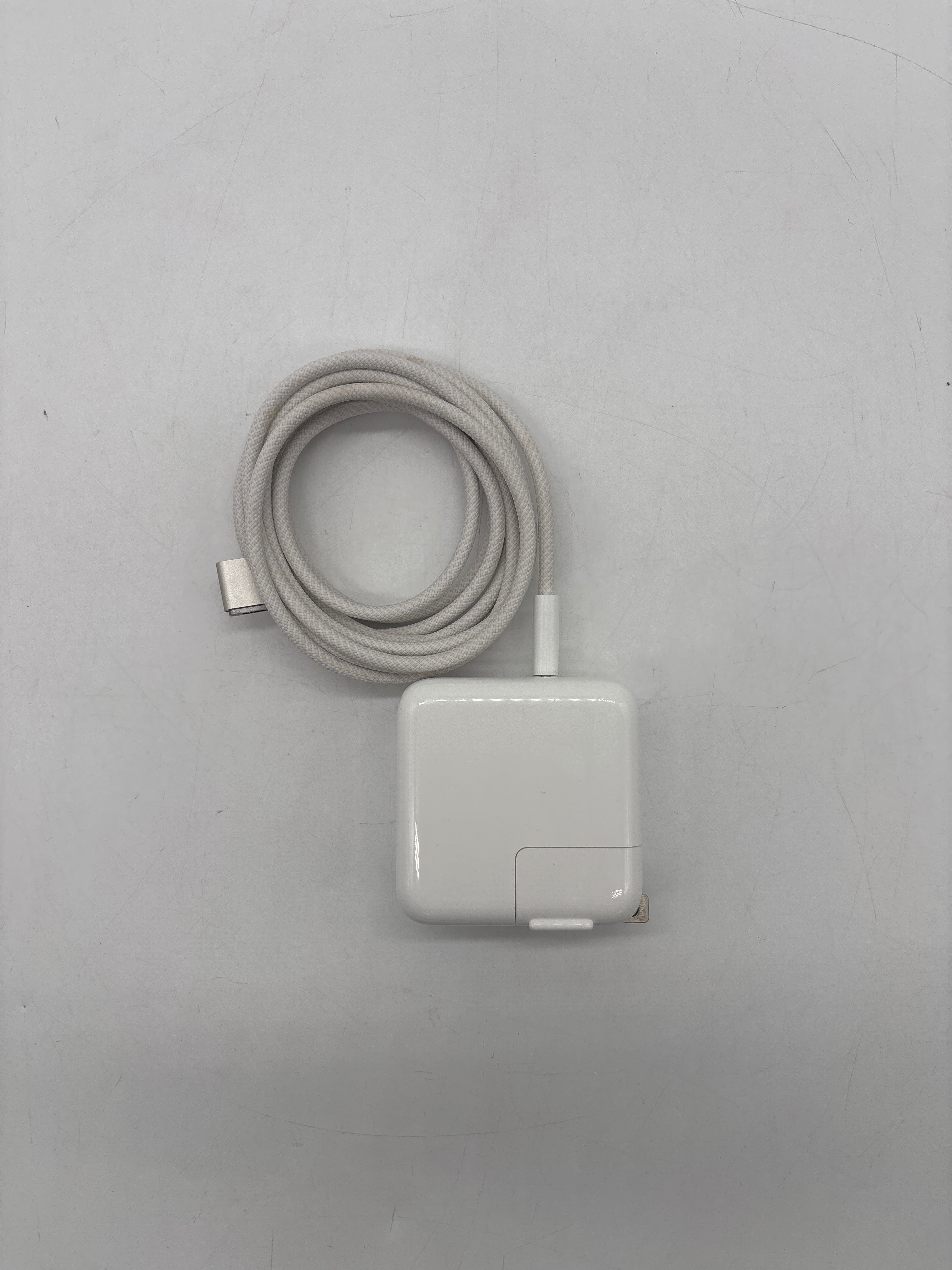 Apple MacBook Air A3240 M4 16GB RAM 256GB White