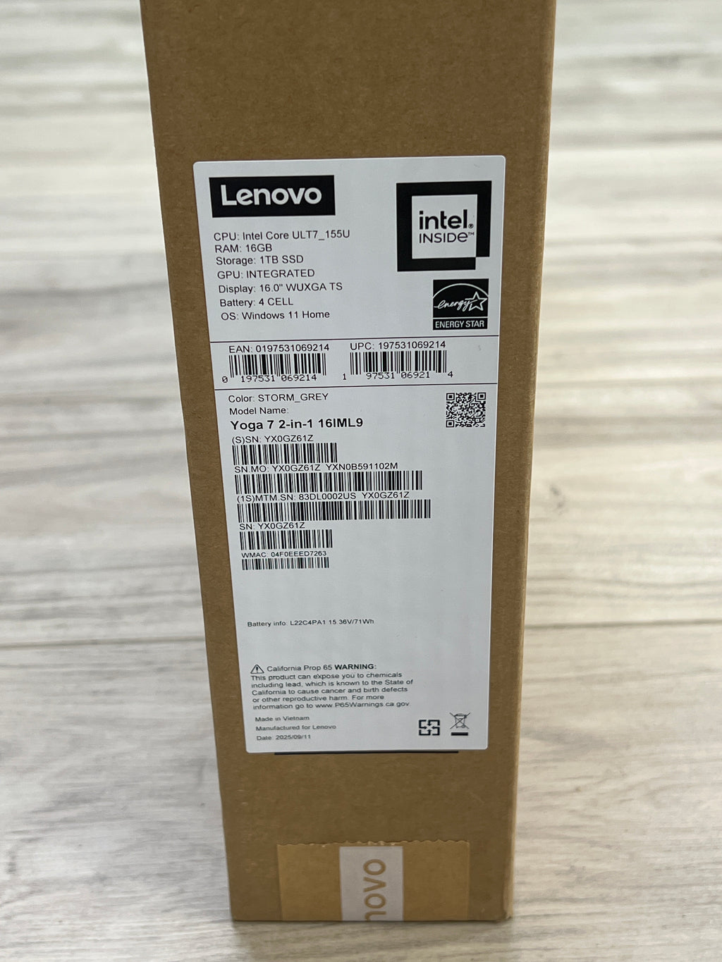 Lenovo Yoga 7 2-in-1 16-inch Intel Laptop Ultra 7 16GB RAM 1TB SSD - New In Box