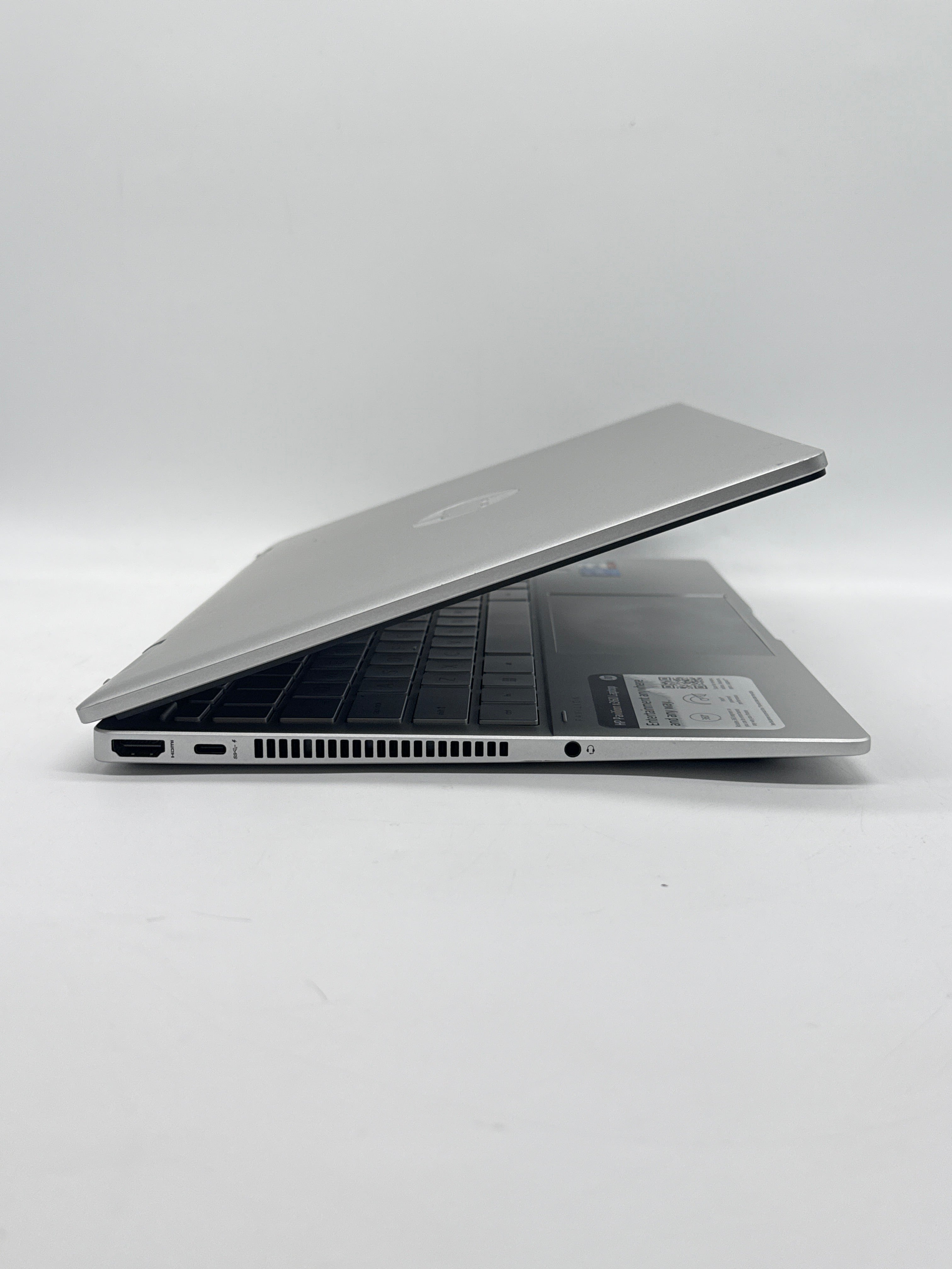 HP Pavilion x360 14" Core i5-1235U 8GB RAM 512GB SSD - Used