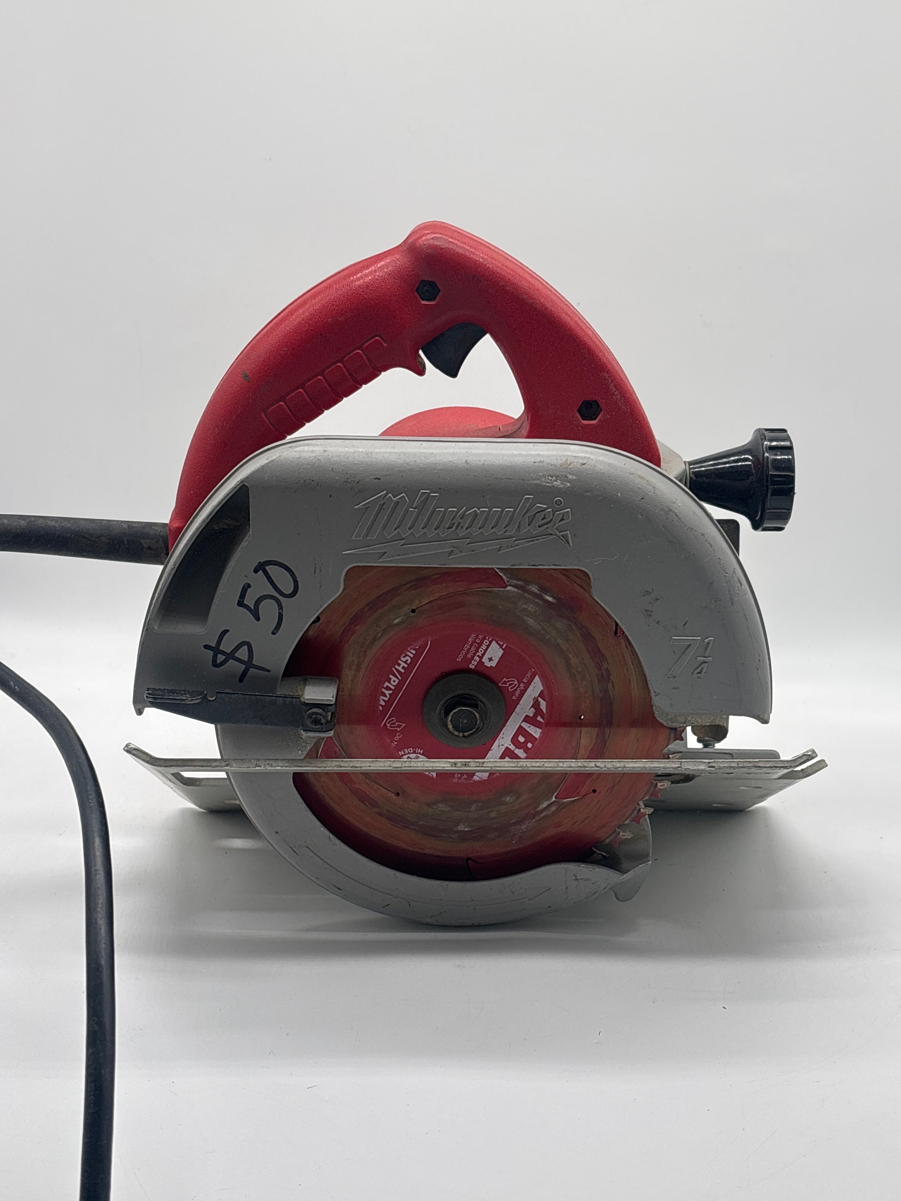 Milwaukee 6365 Corded Circular Saw Used