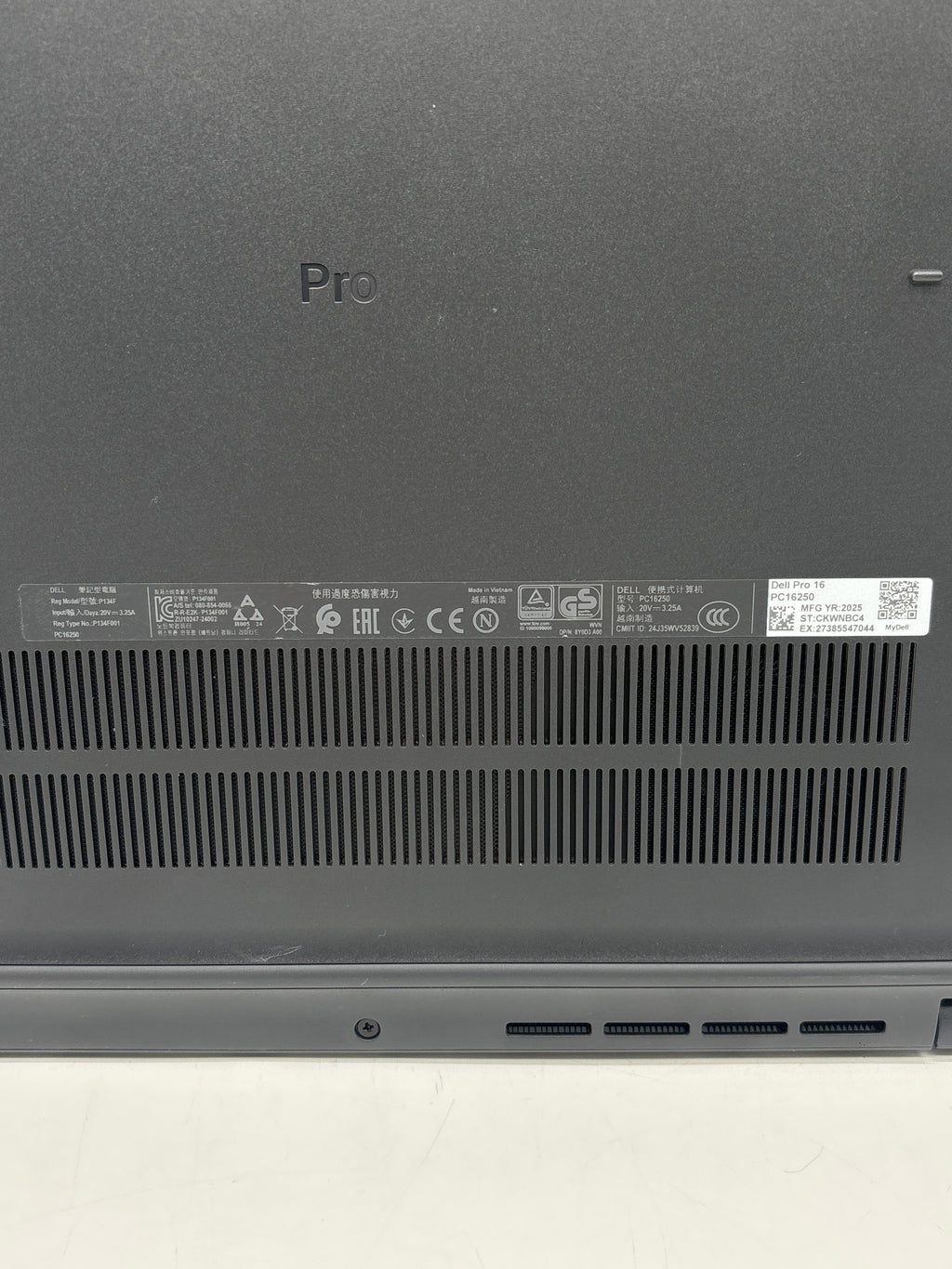 Dell Pro 16 PC16250 i3 100U 8GB RAM 256GB SSD Black