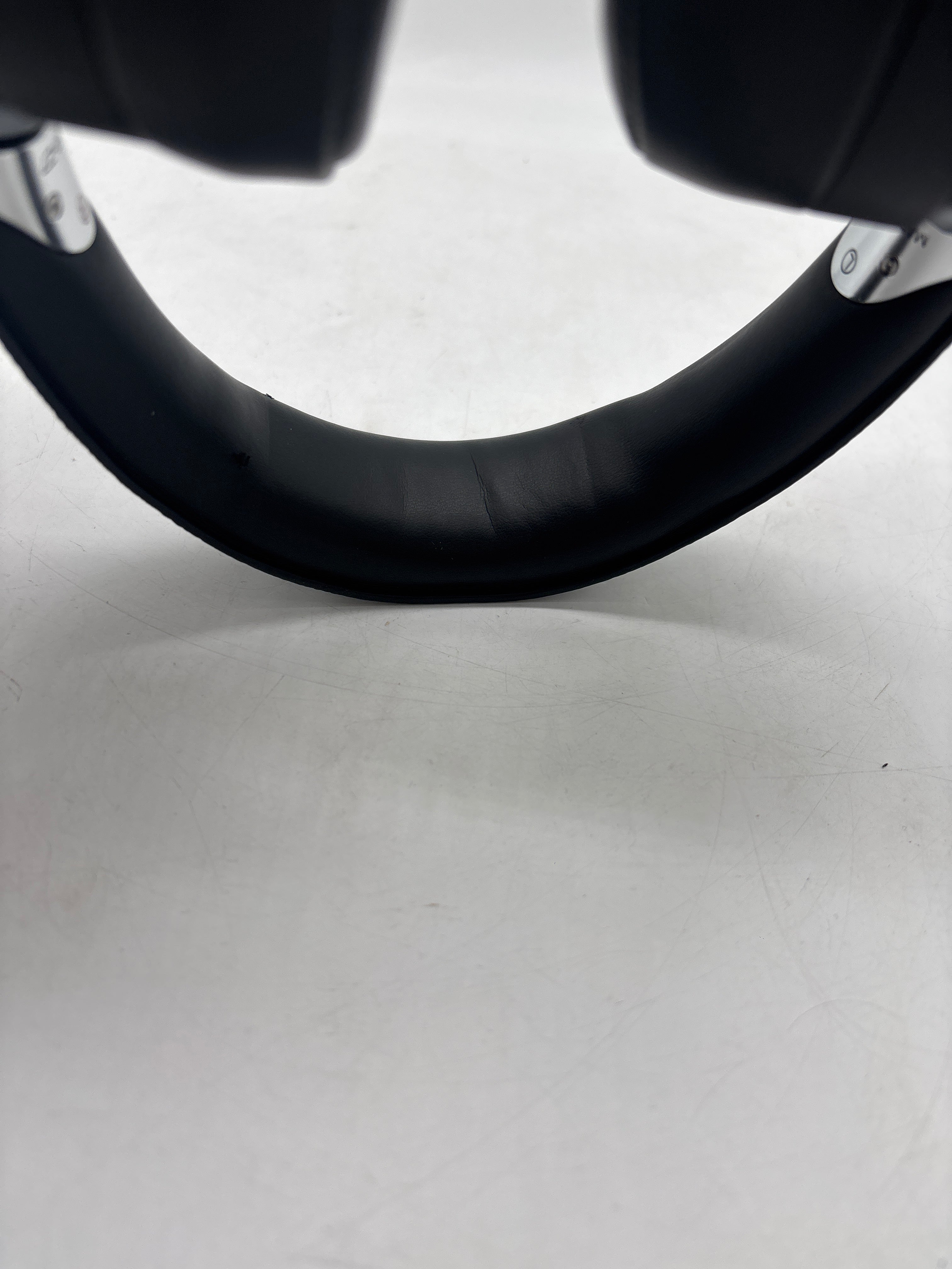 Sony MDR-Z7 Over-Ear High Resolution Audiophile Headphones - For Parts (Left speaker issues)