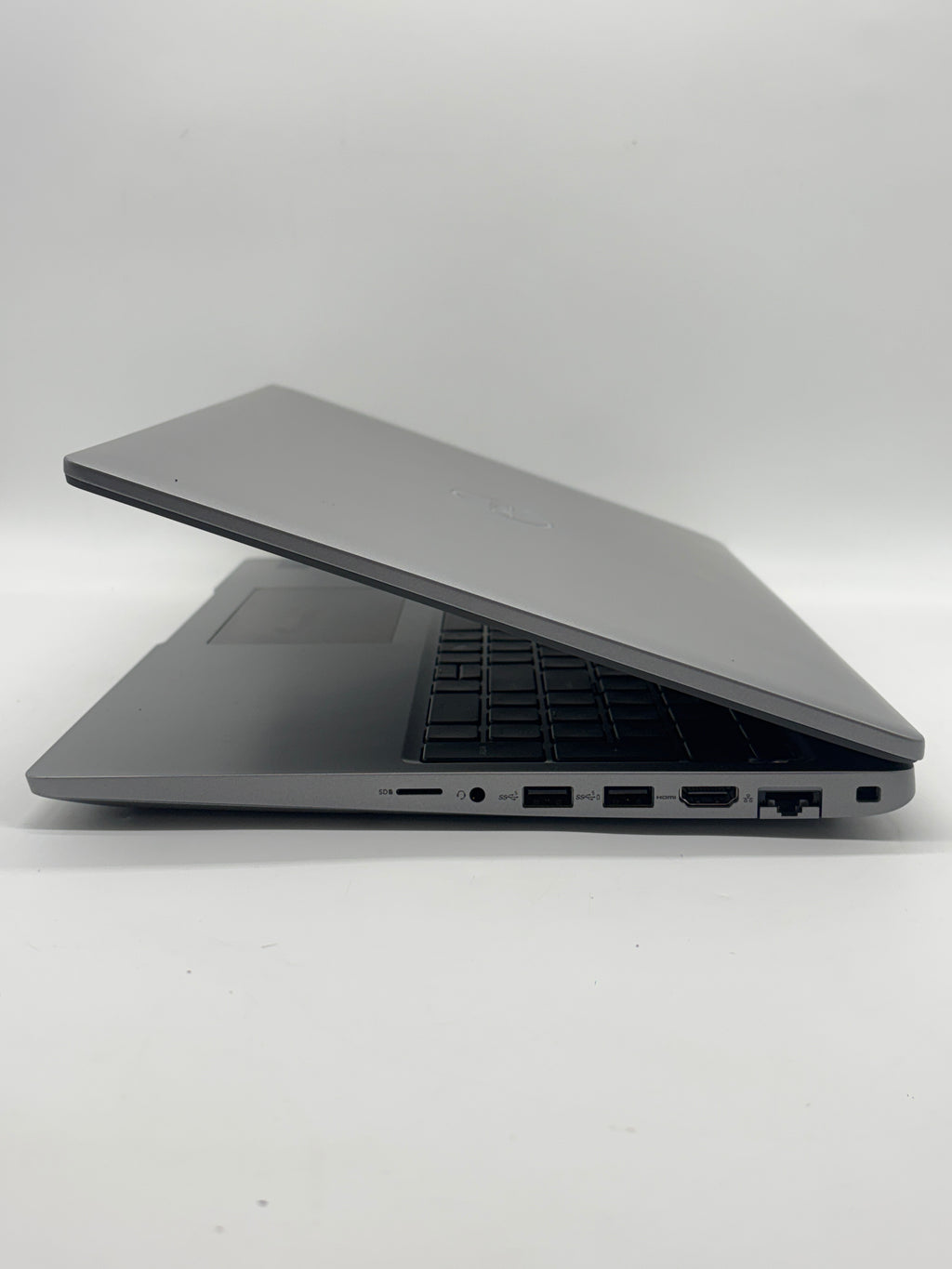 Dell Precision 3590 14" Intel Core Ultra 5 135H 8GB RAM 256GB SSD - For Parts
