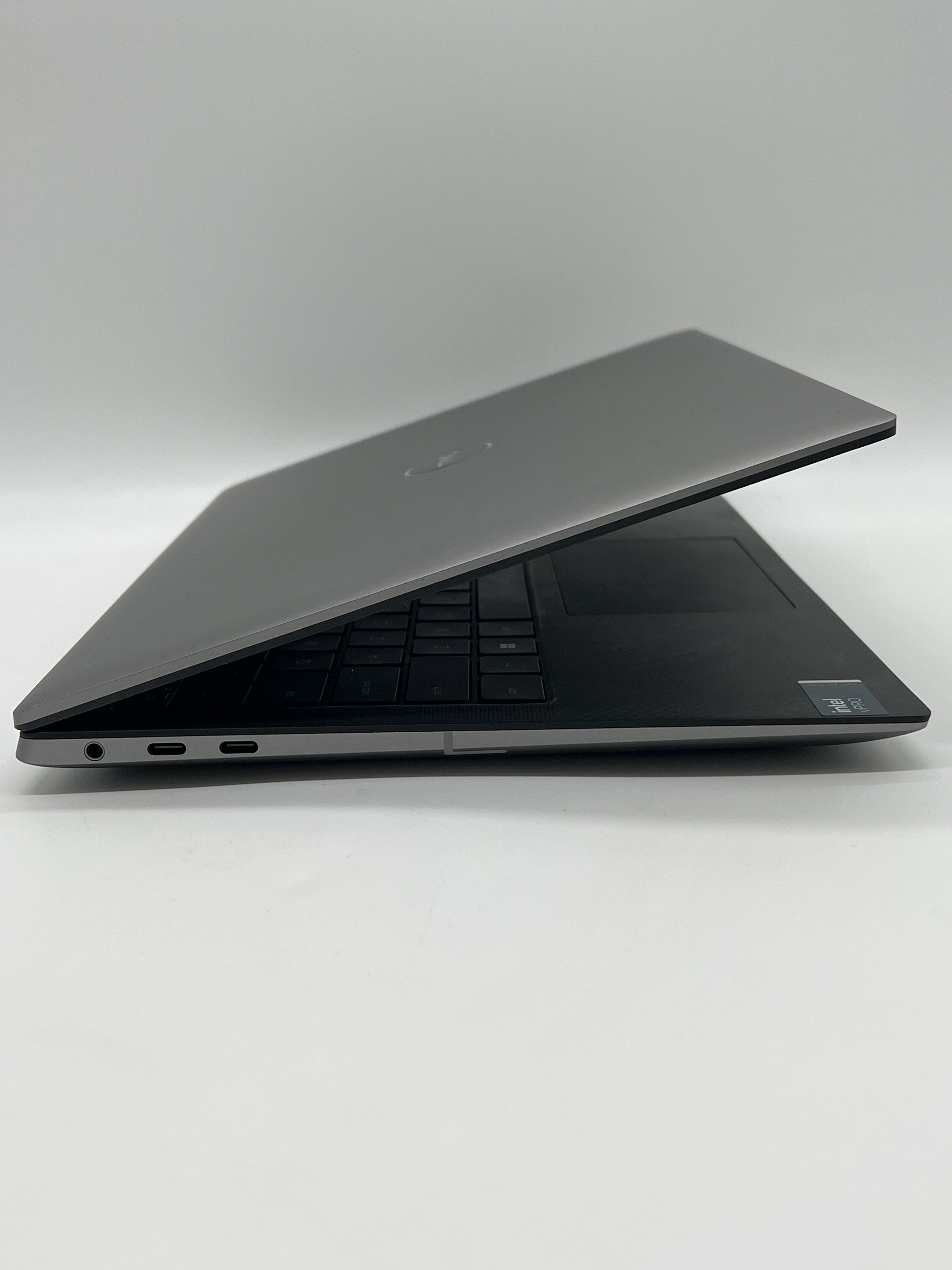 Dell Precision 5490 Ultra 7 32GB RAM 512GB SSD Nvidia RTX 1000