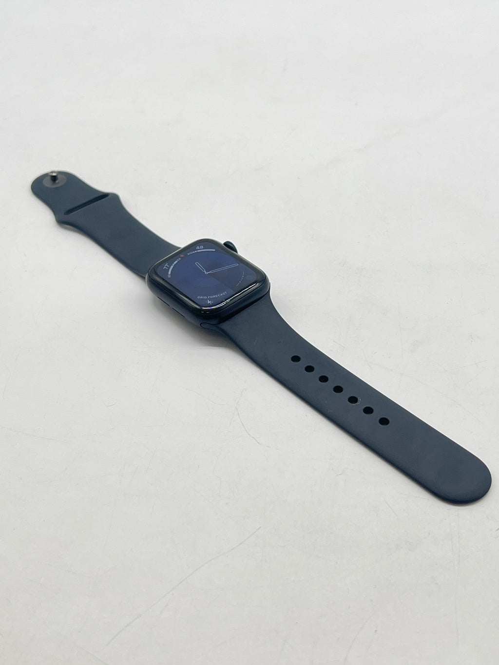 Apple Watch SE 2 GPS A2722 Midnight With 2 Extra Bands - Used