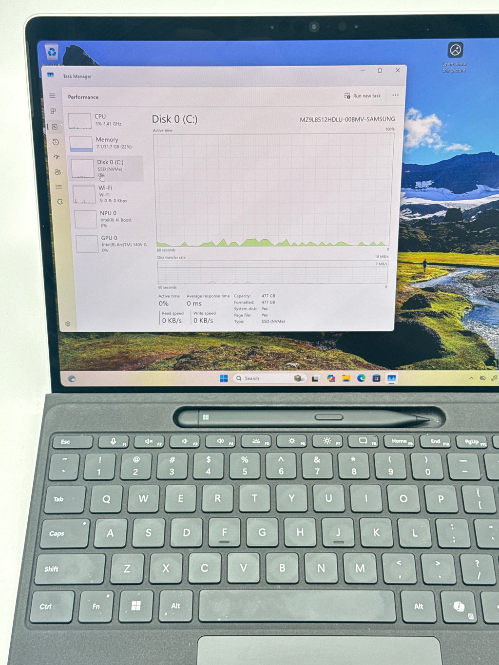 Microsoft Surface Pro 11th Edition Ultra 7 268V 32GB 512GB Intel Arc 140V