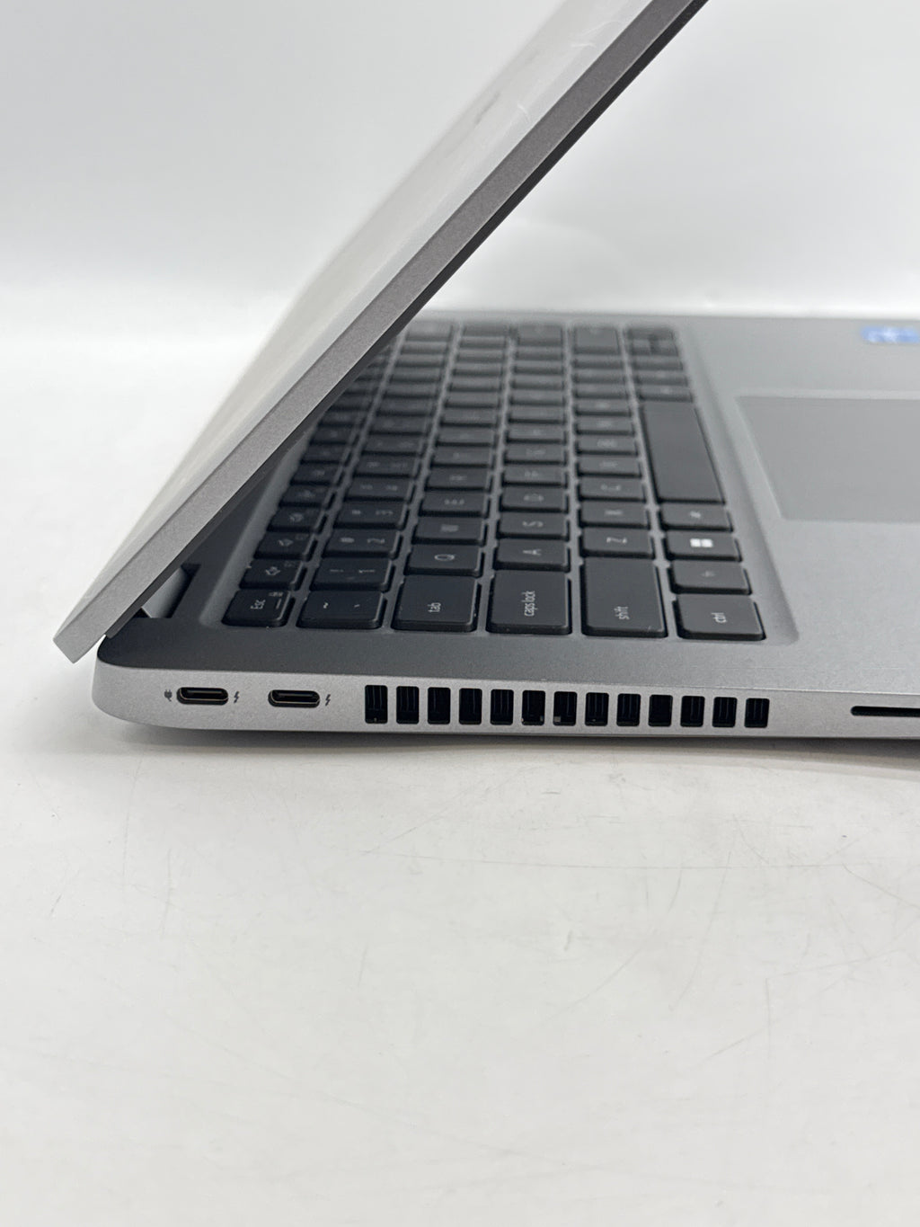 Dell Latitude 5430 14" Intel Core i5-1235U 32GB RAM 256GB SSD - Used
