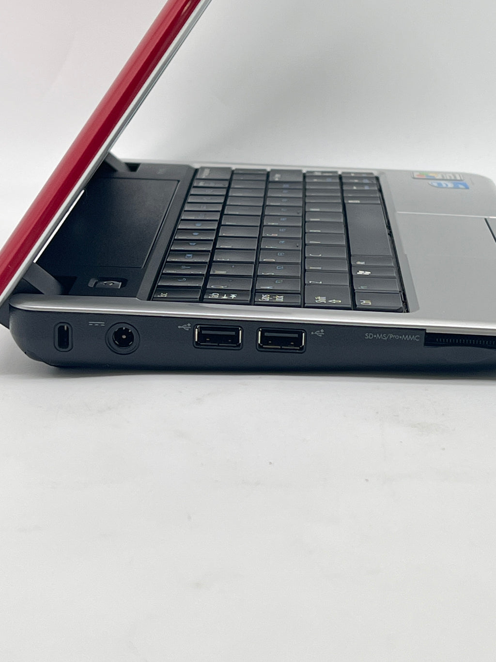 Dell Inspiron 910 Mini Intel Atom N270 2GB RAM 16GB HDD - For Parts (Bad Battery)
