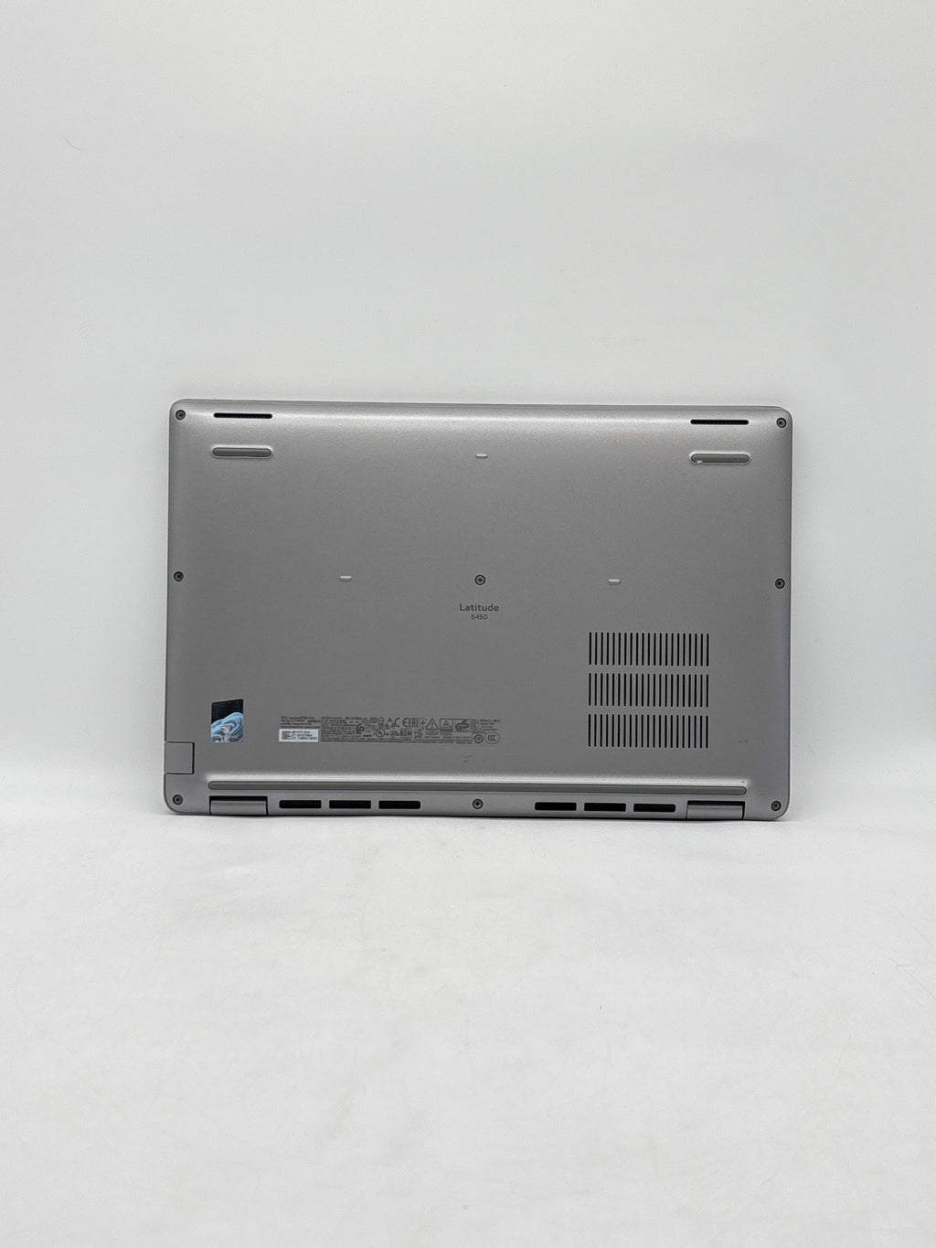 Dell Latitude 5450 14 in Ultra 7 165H 32GB RAM 512GB SSD Silver - Used