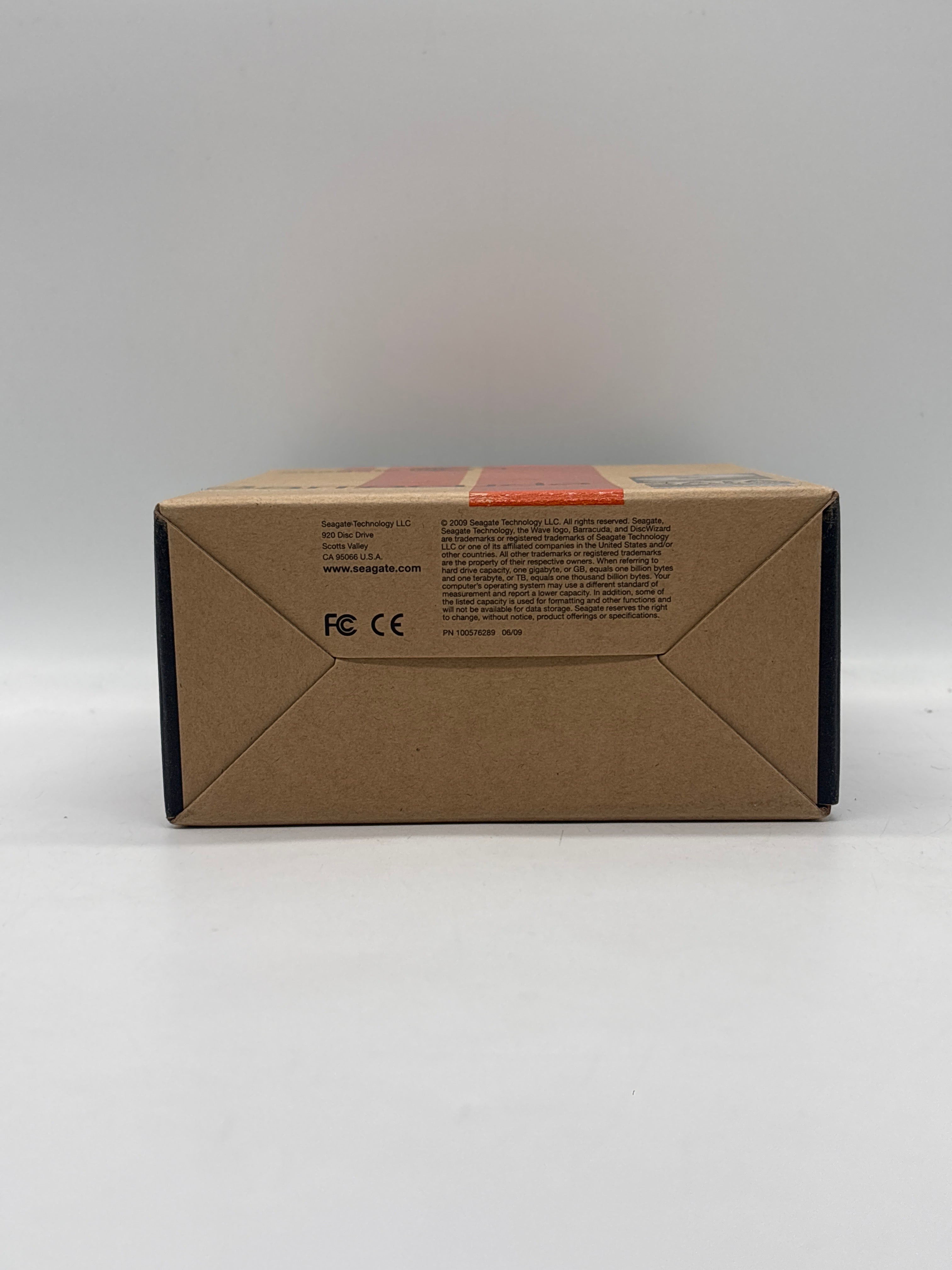 Seagate Barracuda ST320005N4A1AS-RK 3.5 SATA Internal Drive 2TB