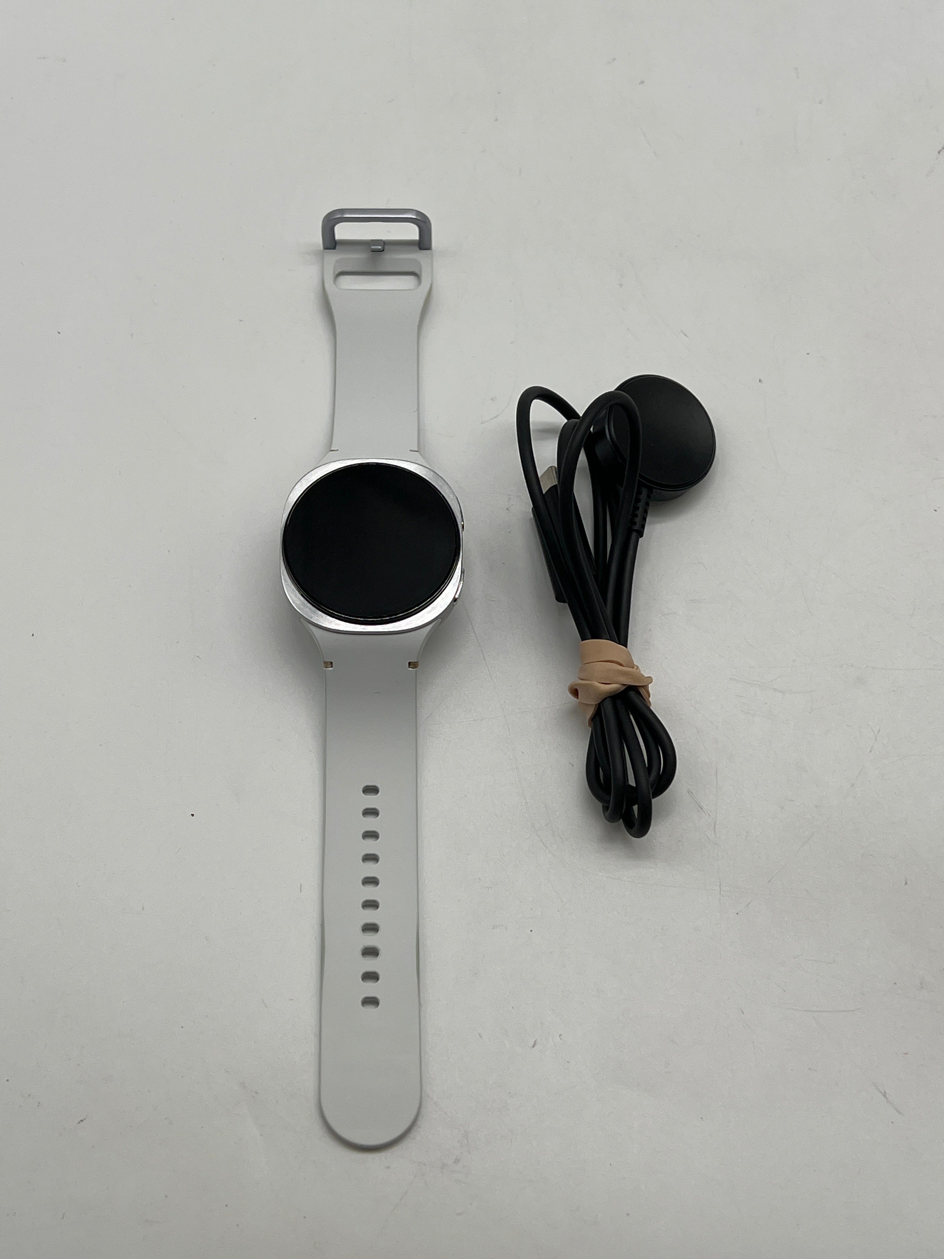 Samsung Galaxy Watch8 40mm GPS + Cellular Smart Watch