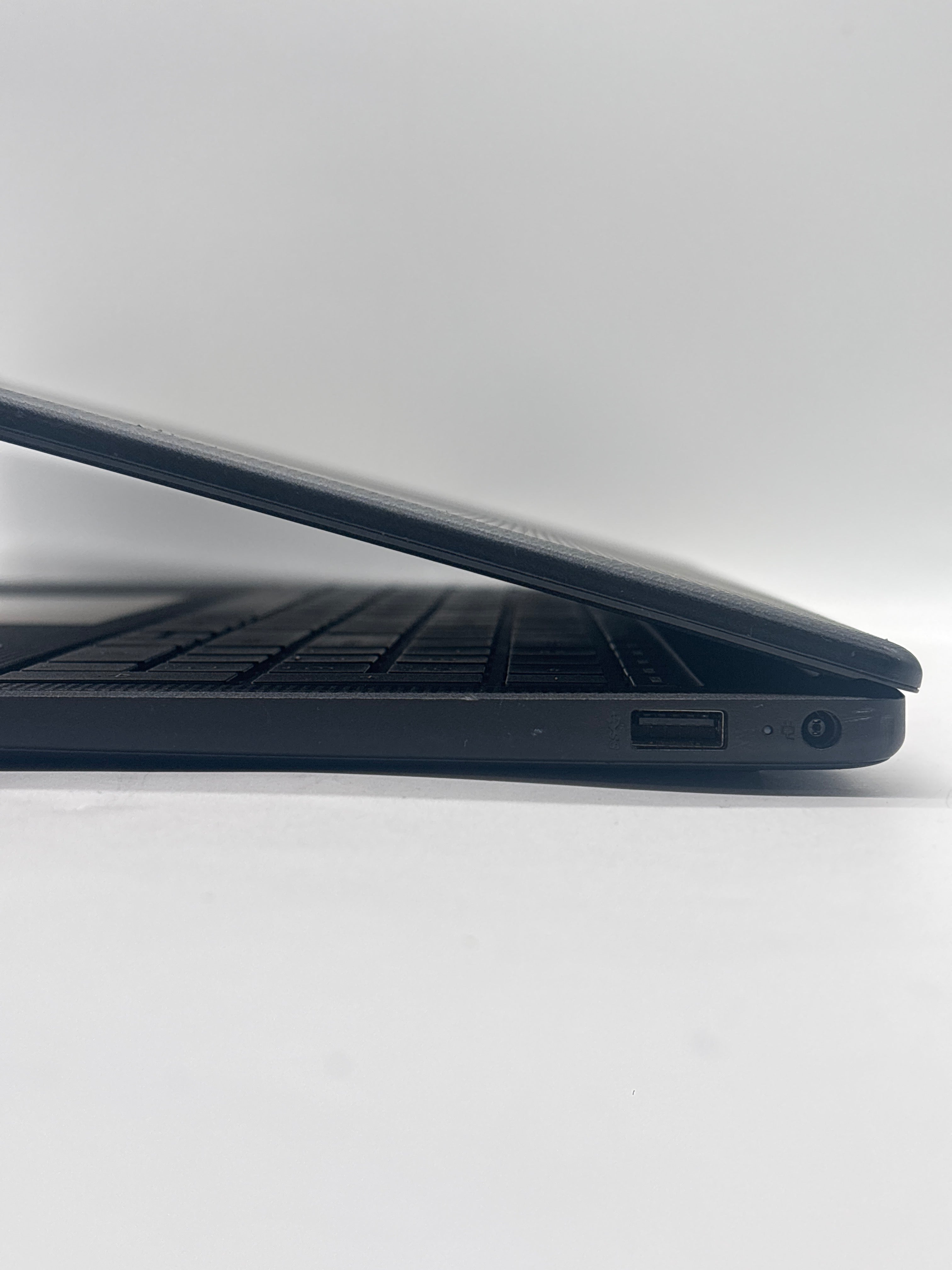 HP 15-fd0374nr Touch Intel N200 4GB RAM 256GB SSD