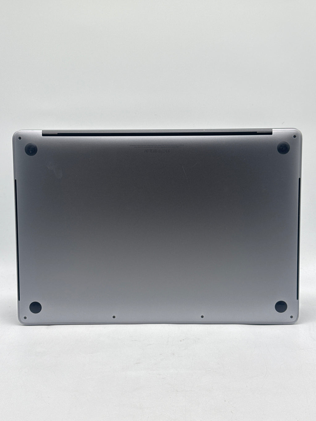 Apple MacBook Pro 15" A1707 2016 Intel Core i7 16GB RAM 1TB SSD - Used