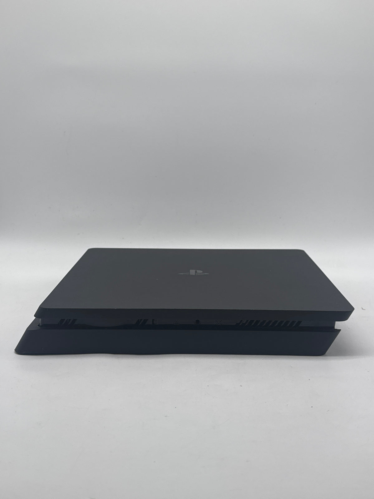 Sony PlayStation 4 Slim CUH-2215B 1TB Black - Used