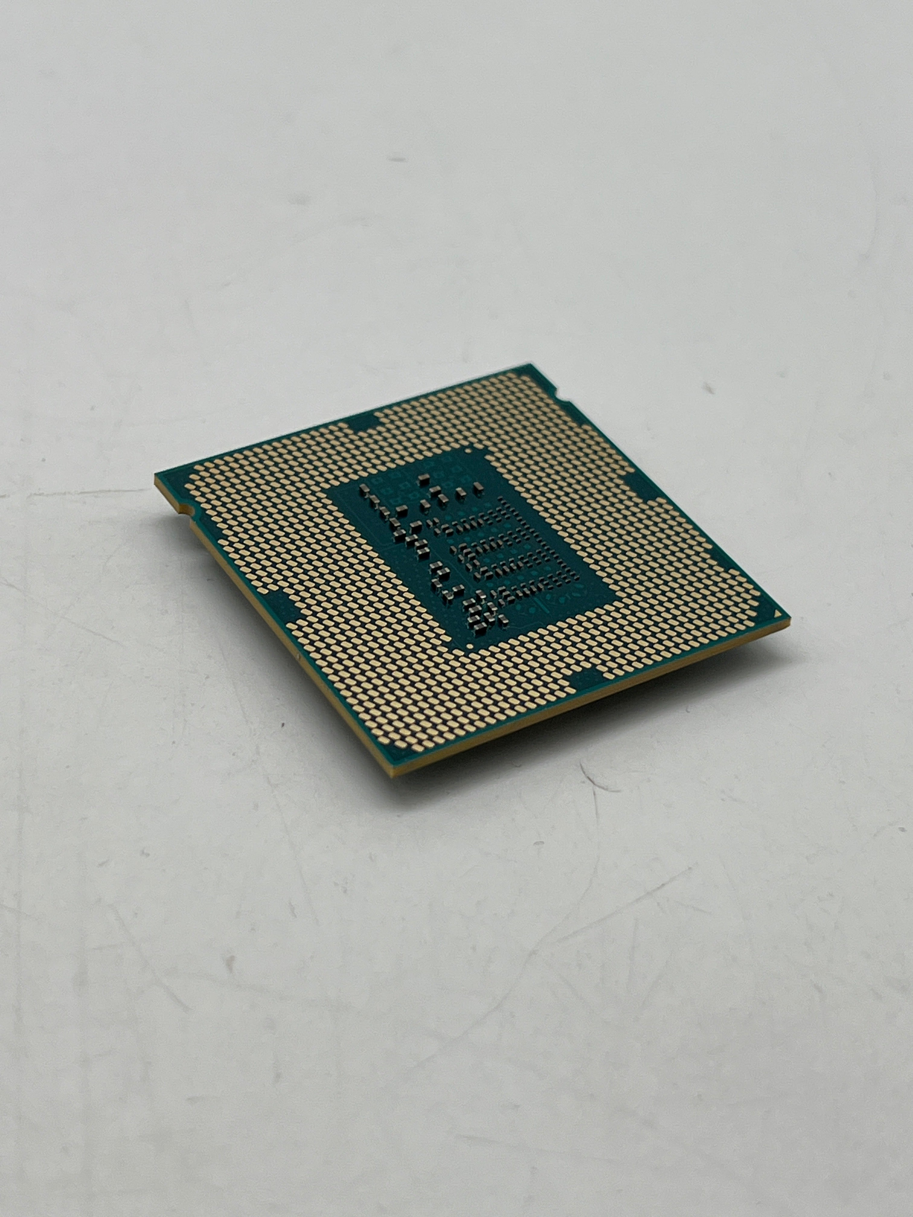 Intel Core i5-4690K 4-Core 3.5GHz LGA1150 Desktop Processor - Used