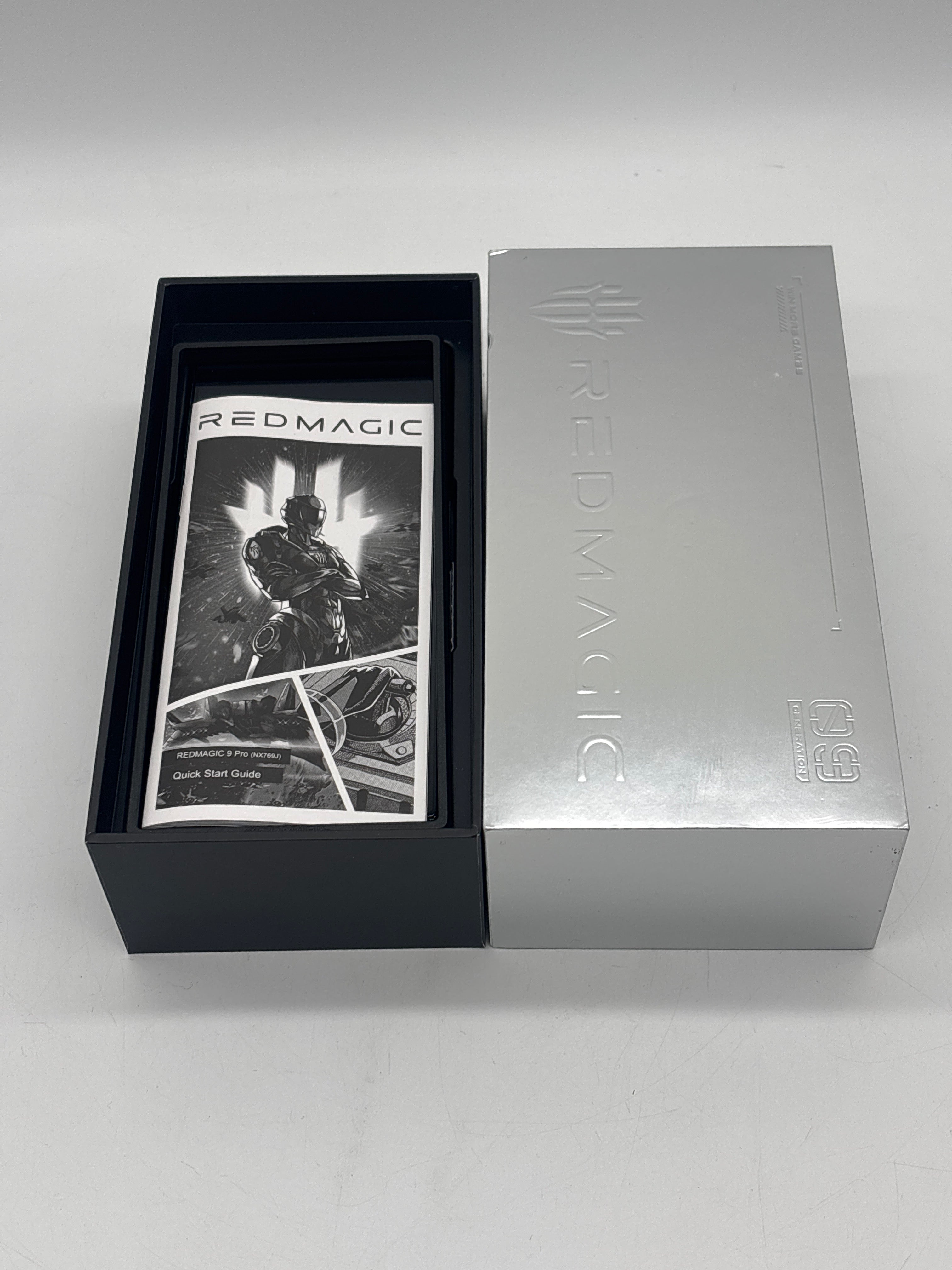 RedMagic 9 Pro Octa Core 24GB RAM 256GB SSD Unlocked - Used with Box