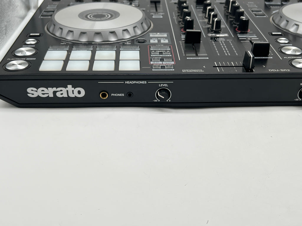 Pioneer DDJ-SR2 2-Channel Serato DJ Controller Black - For Parts (Read)