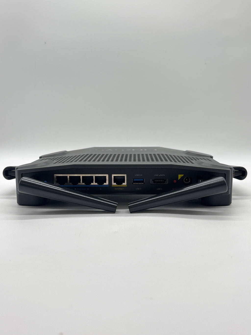Linksys WRT32X AC3200 Dual-Band Router - Used With Box