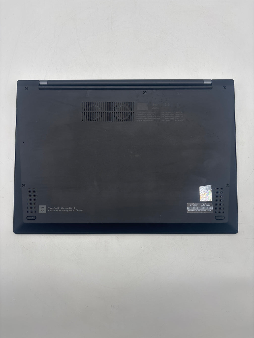 Lenovo ThinkPad X1 Carbon Gen 9 i5-1135G7 512GB 16GB RAM Win11 - Used