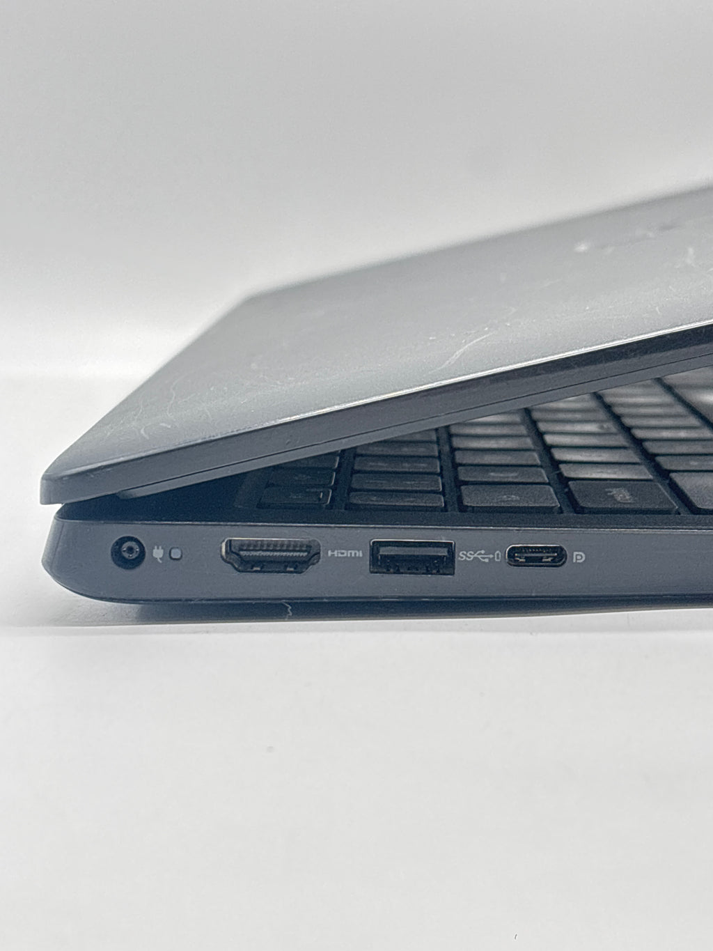 Dell Latitude 3520 i5-1135G7 8GB RAM 256GB SSD