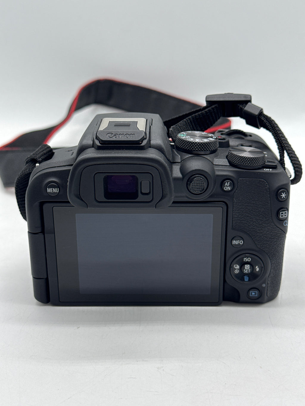 Canon EOS R10 Mirrorless Camera w/ RF-S 18-45mm Lens Black - Used