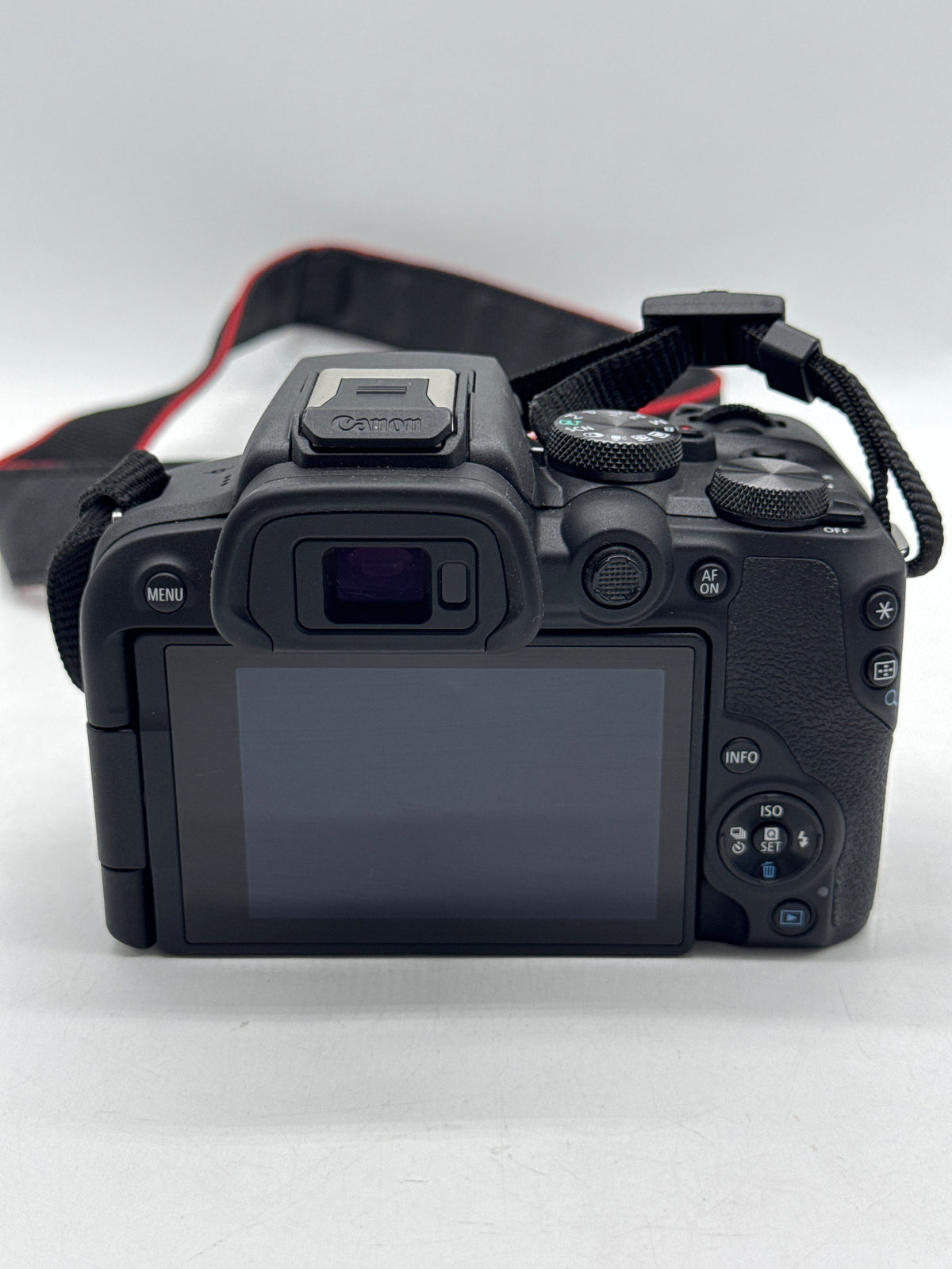 Canon EOS R10 Mirrorless Camera w/ RF-S 18-45mm Lens Black - Used