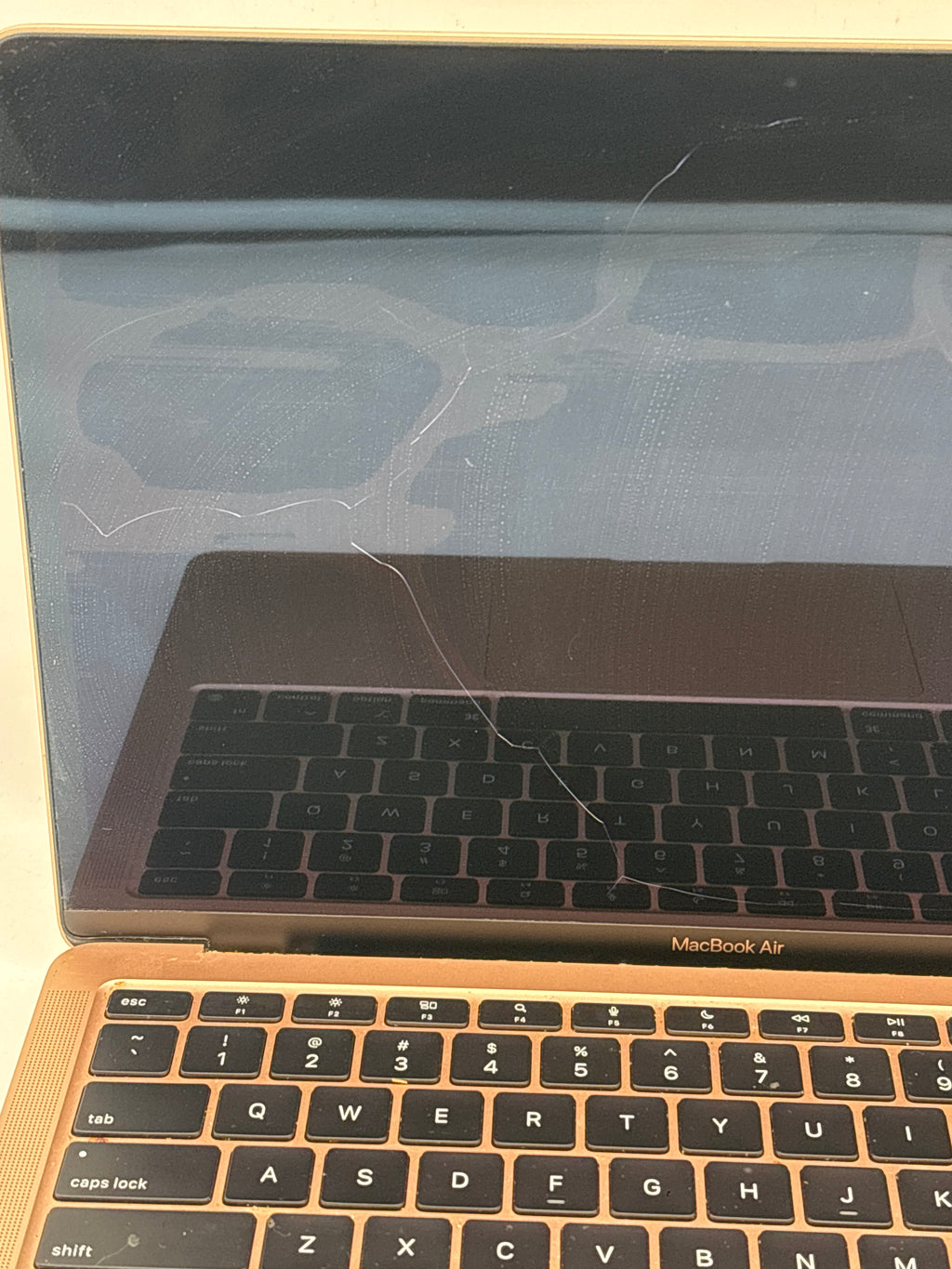 Apple MacBook Air 13in M1 2020 A2337 8GB RAM 256GB SSD Bad LCD - For Parts