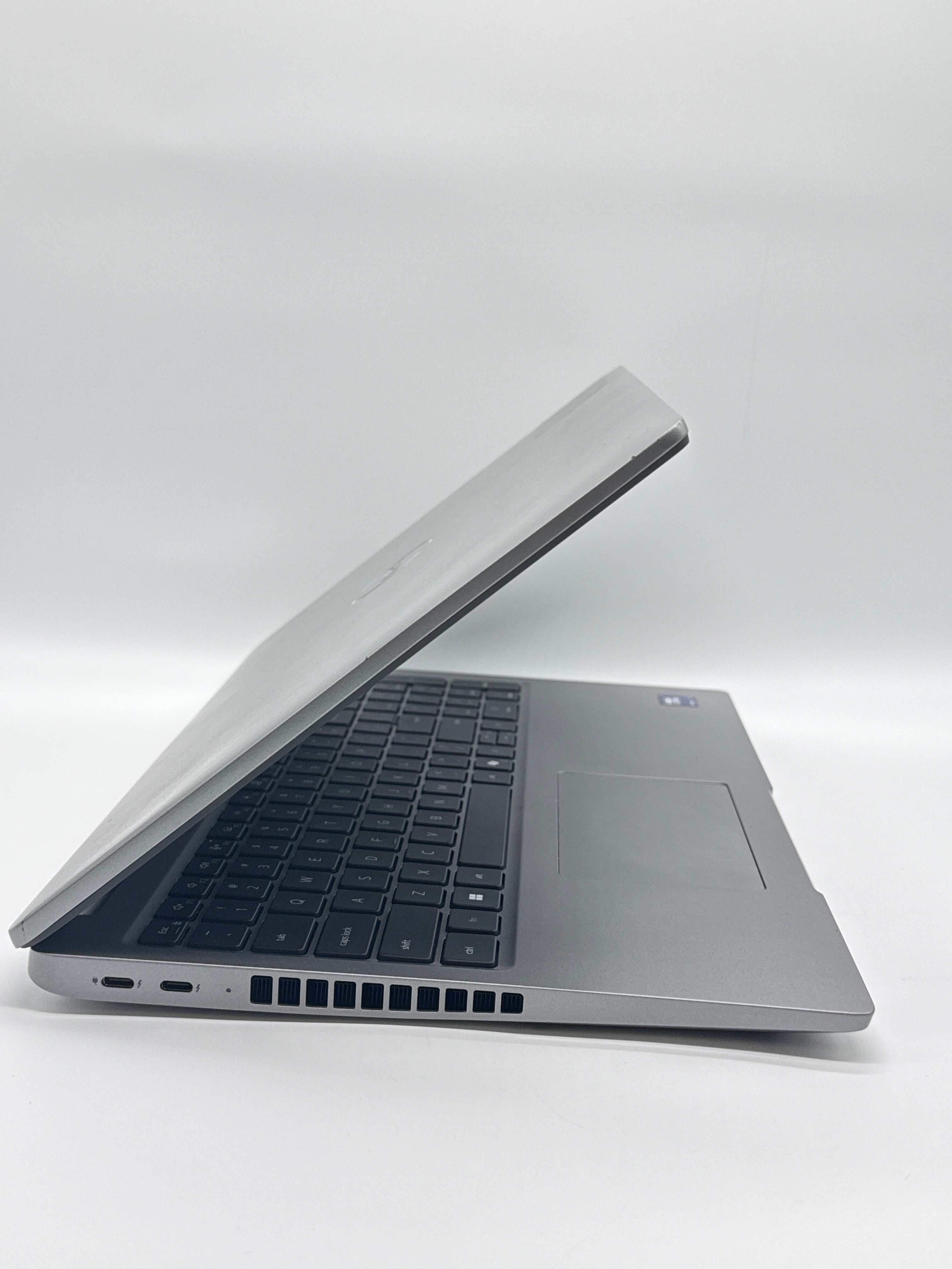 Dell Latitude 5550 Ultra 7 32GB RAM 512GB SSD