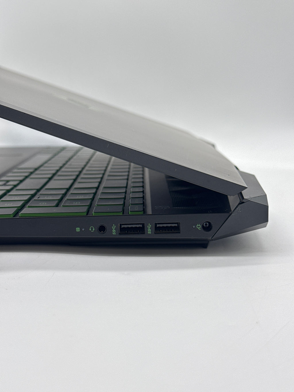 HP Pavilion 15t-dk200 i5-11300H 12GB RAM 256GB SSD GTX 1650
