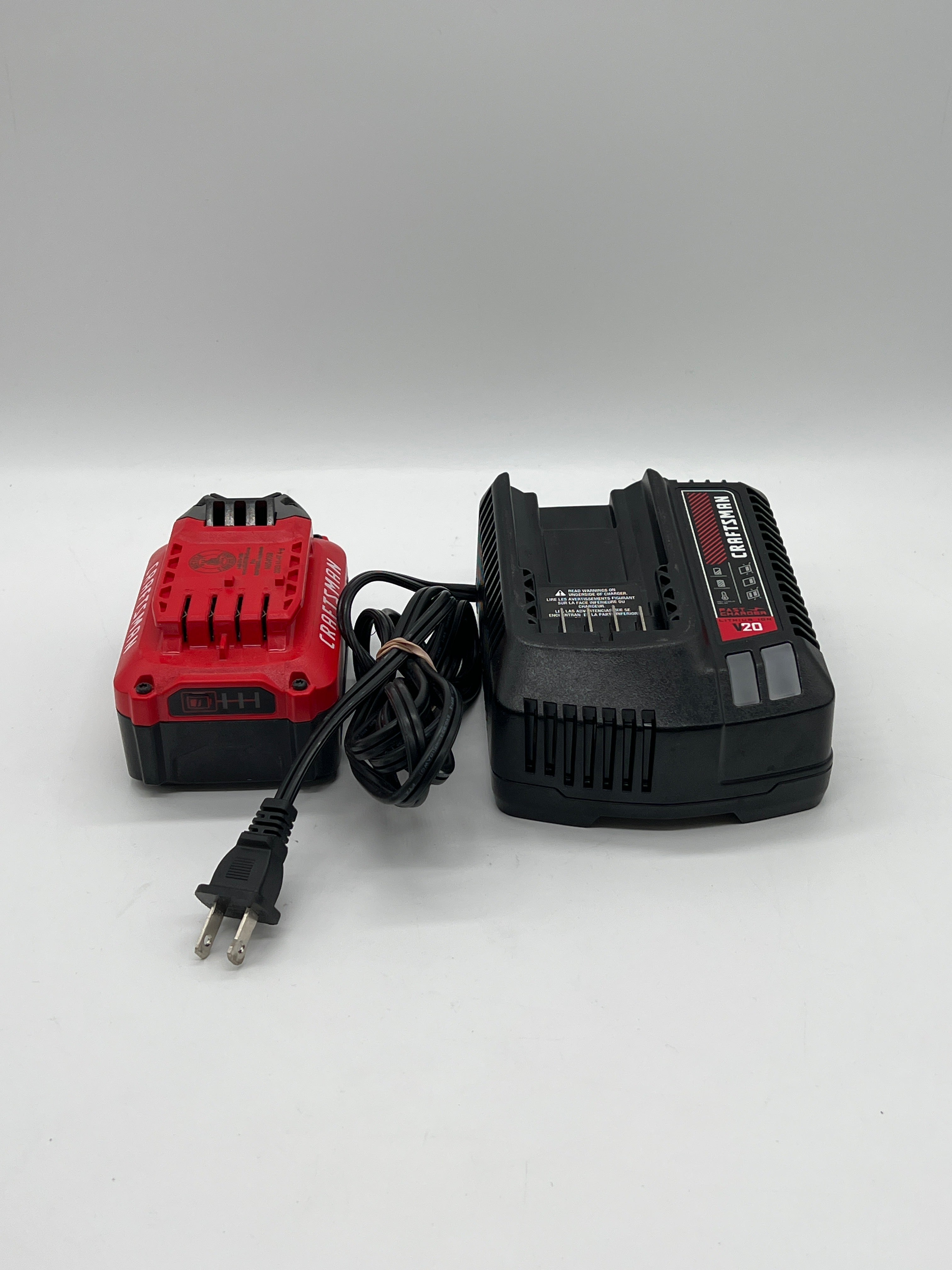 CRAFTSMAN GENUINE CMCB204 V20 LITHIUM ION LI-ION BATTERY 4.0AH 80WH 20V with Charger