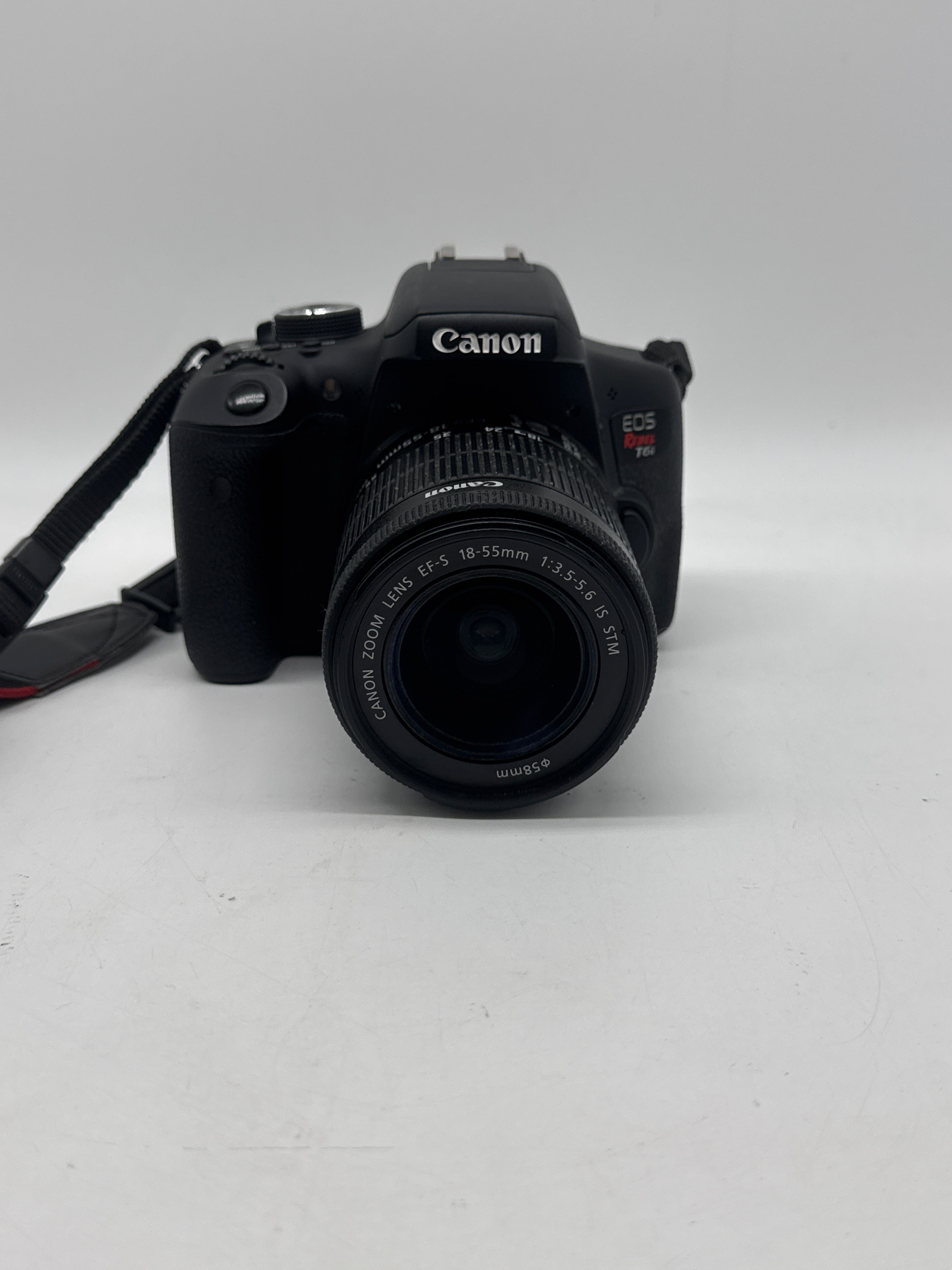 Canon EOS Rebel T6i 24MP DSLR w/ EF-S 18-55mm Lens Black - Used