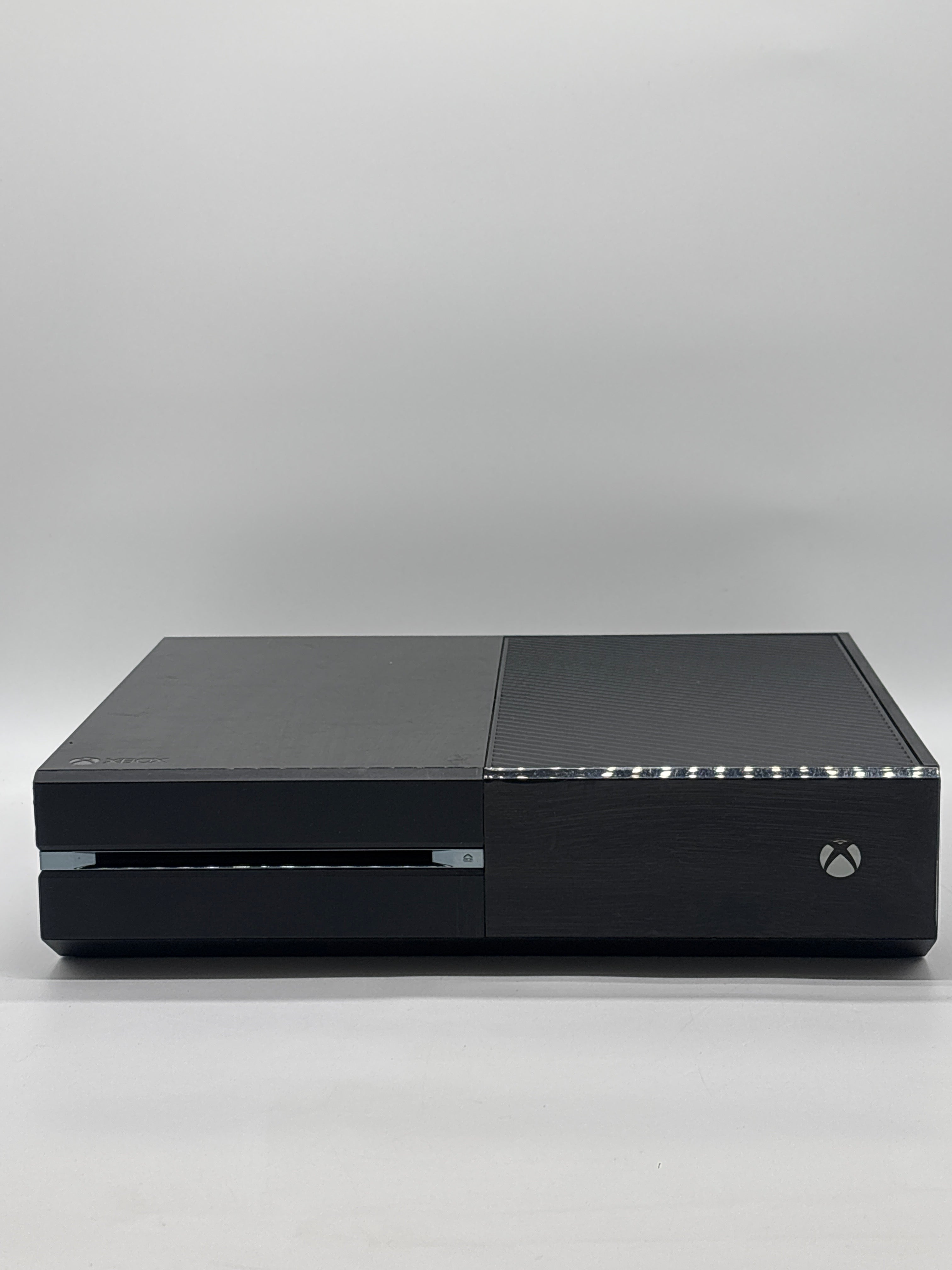 Microsoft Xbox One 1540 500GB Black Home Console 2013 Used