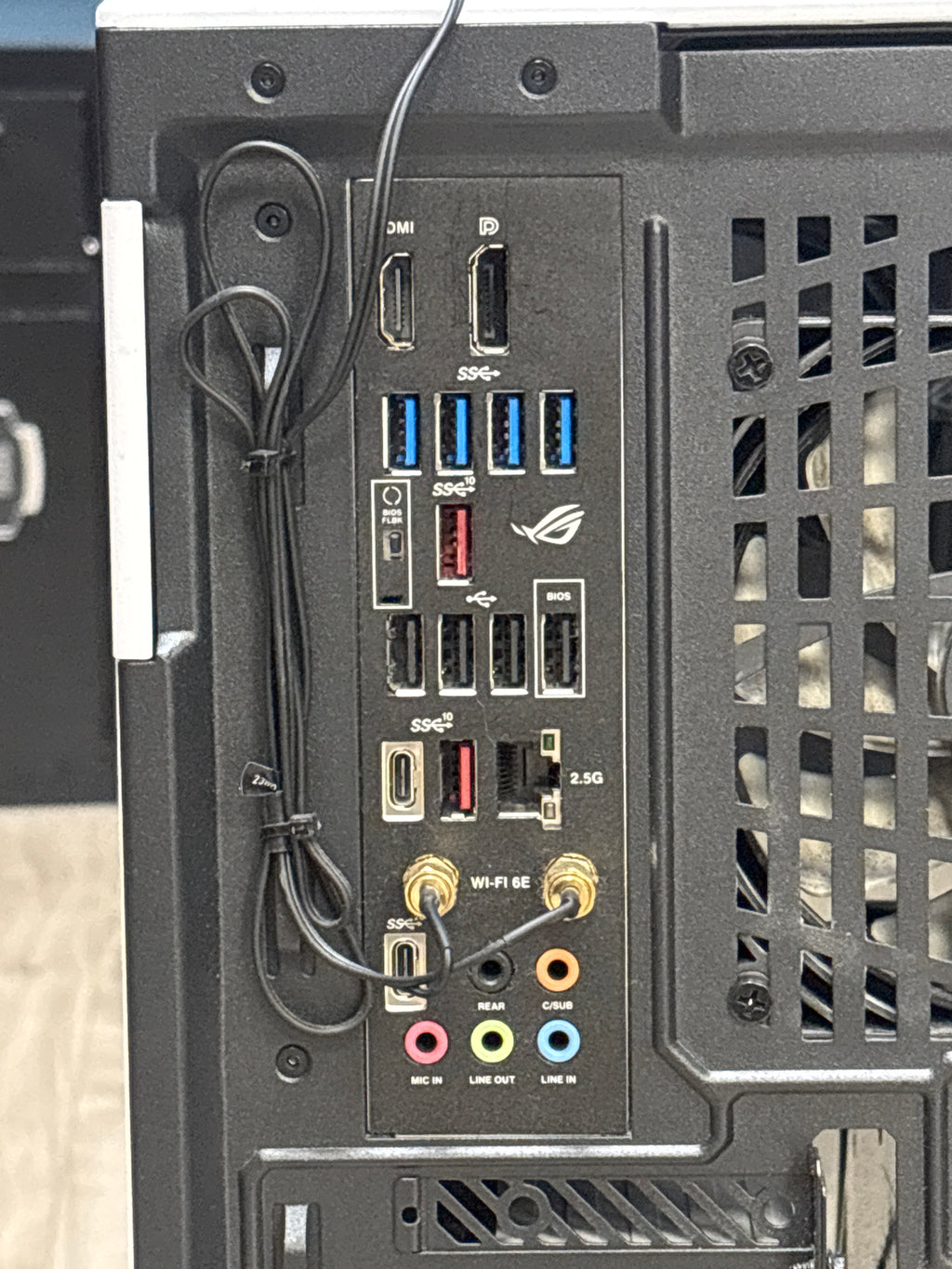 Gaming PC Ryzen 9 7900X 64GB RAM 1TB SSD RX 7600 - Used