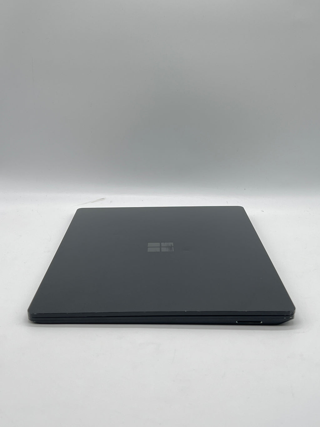 Microsoft Surface Laptop 3 1868 15" Core i5-1035G7 1.2GHz 8GB RAM 256GB SSD